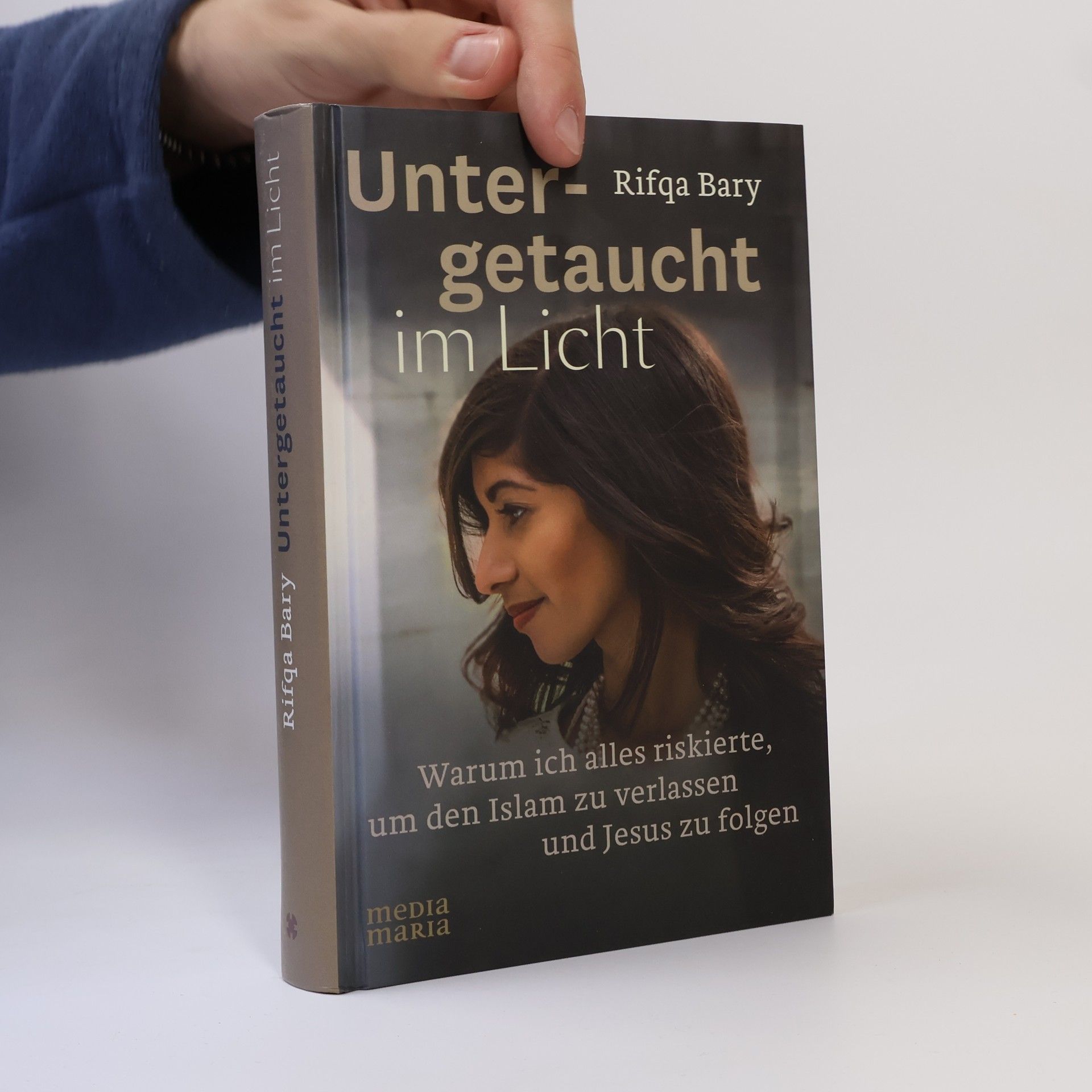 Rifqa Bary Untergetaucht im Licht
