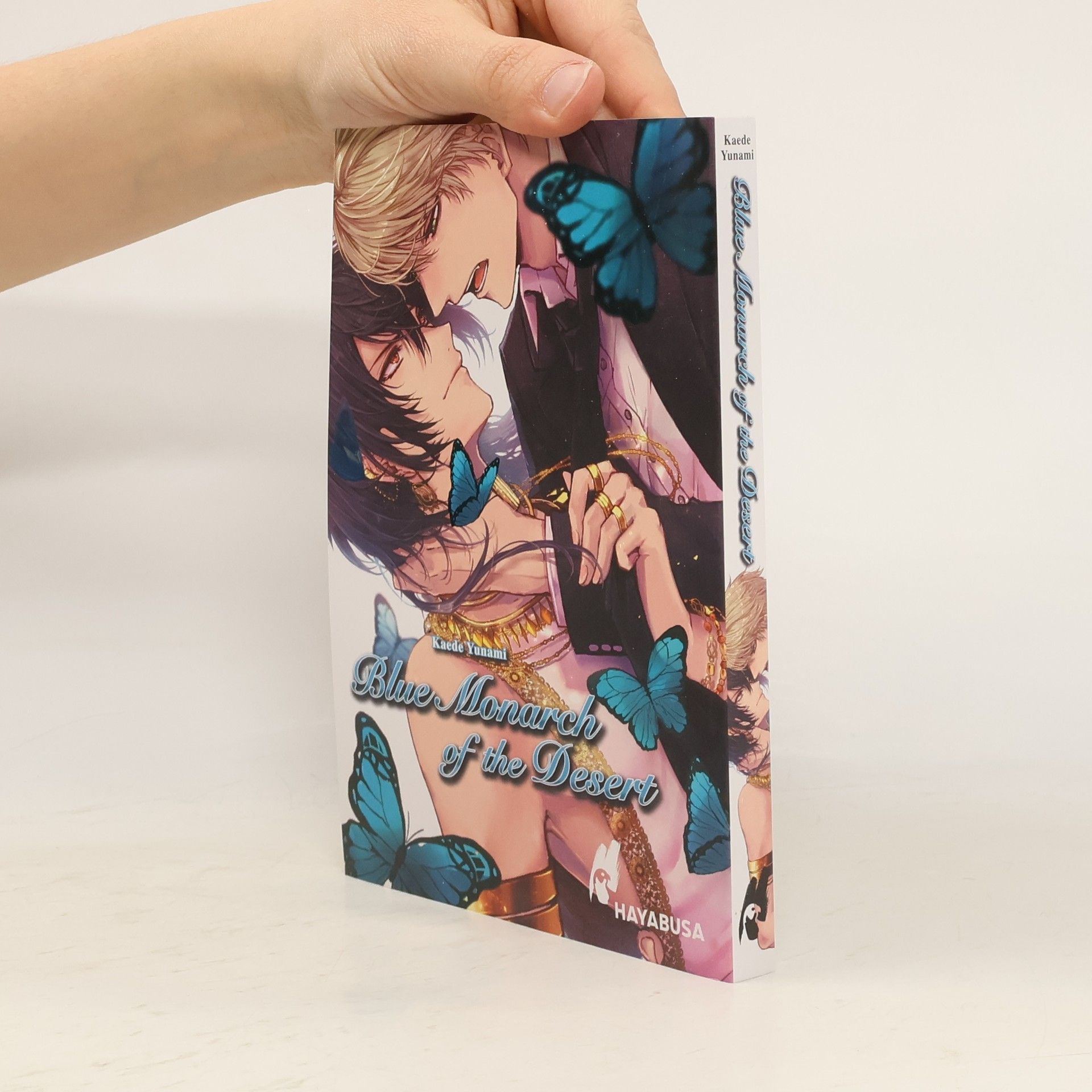 Kaede Yunami Blue Monarch of the Desert