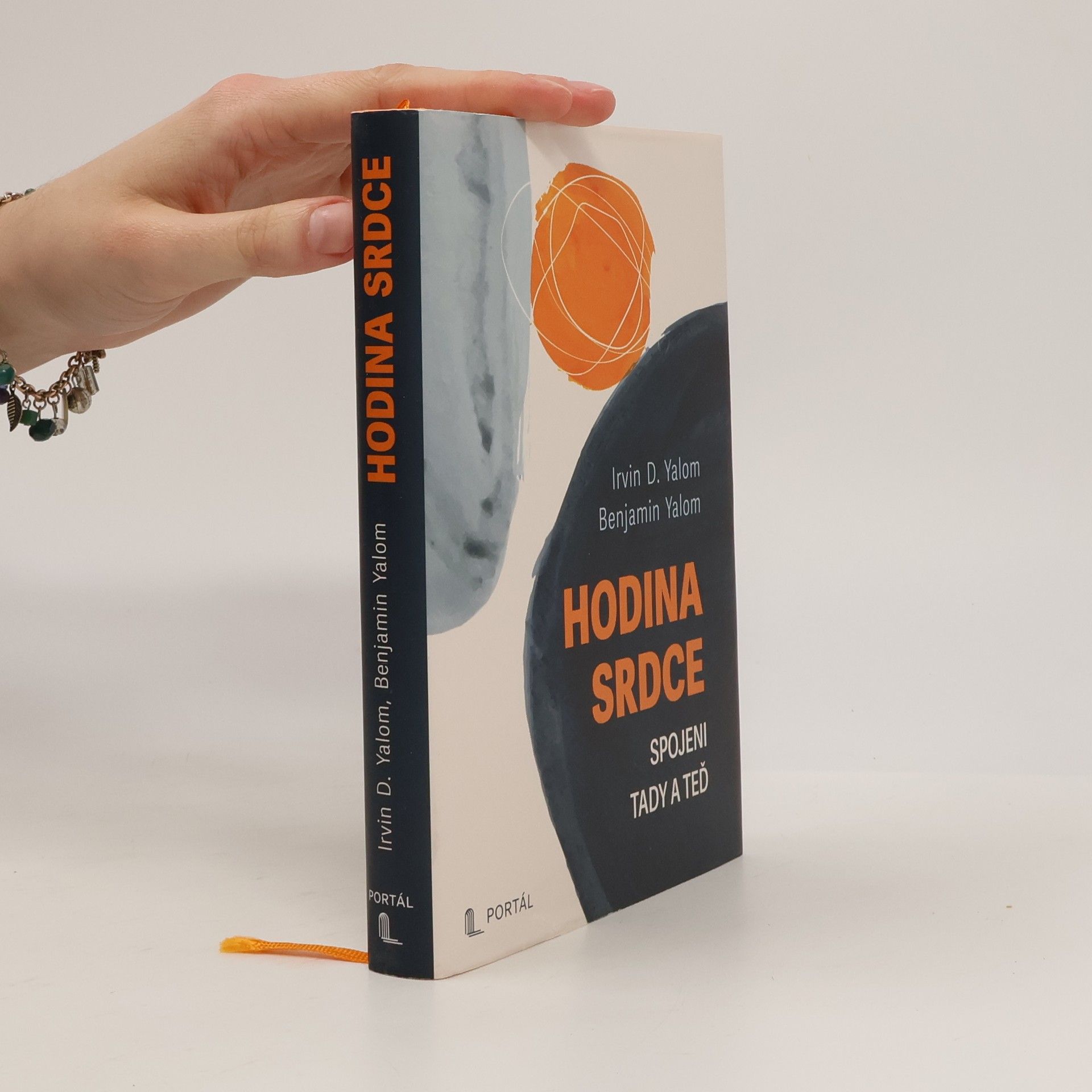 Irvin Yalom Hodina srdce - Spojeni tady a teď