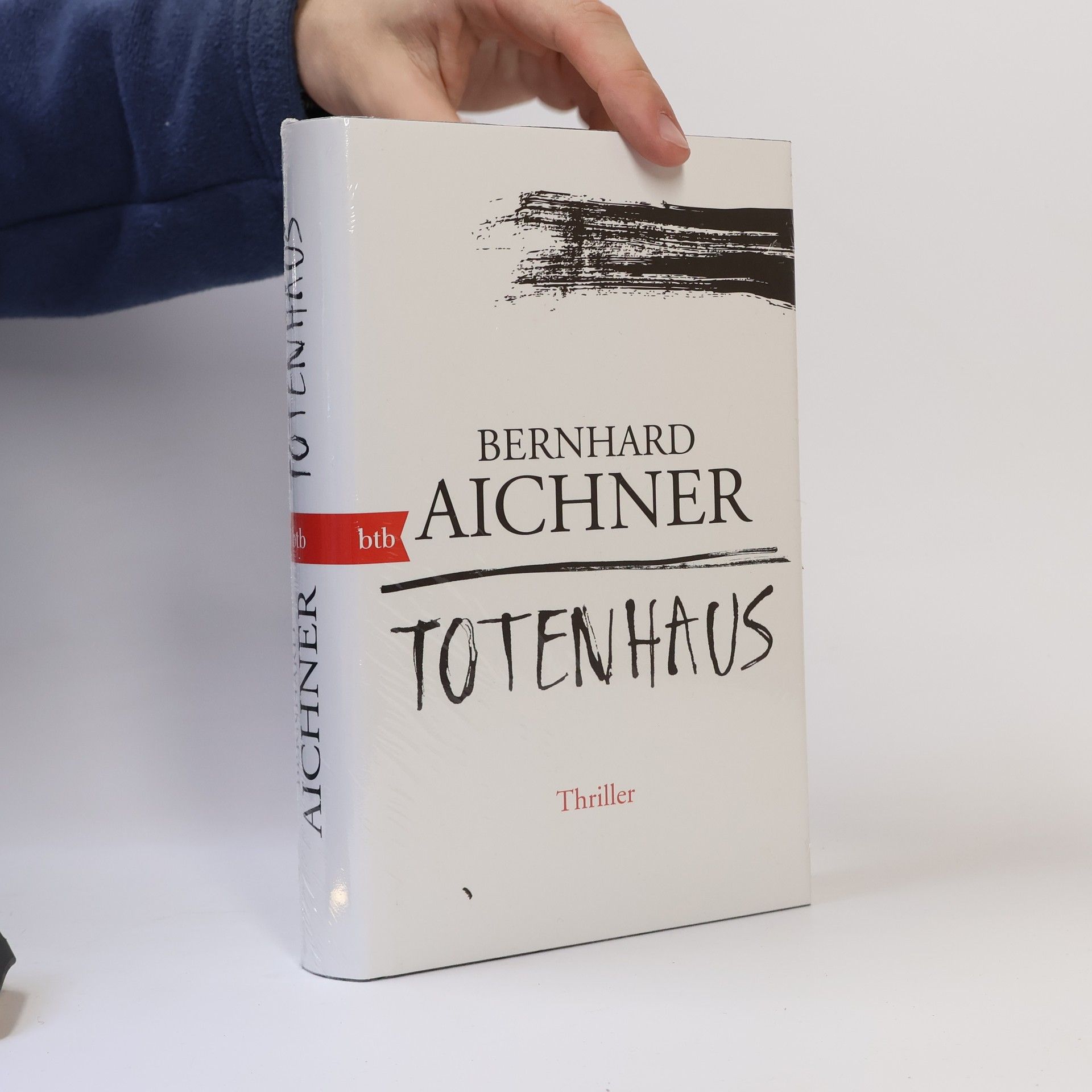 Bernhard Aichner Totenhaus