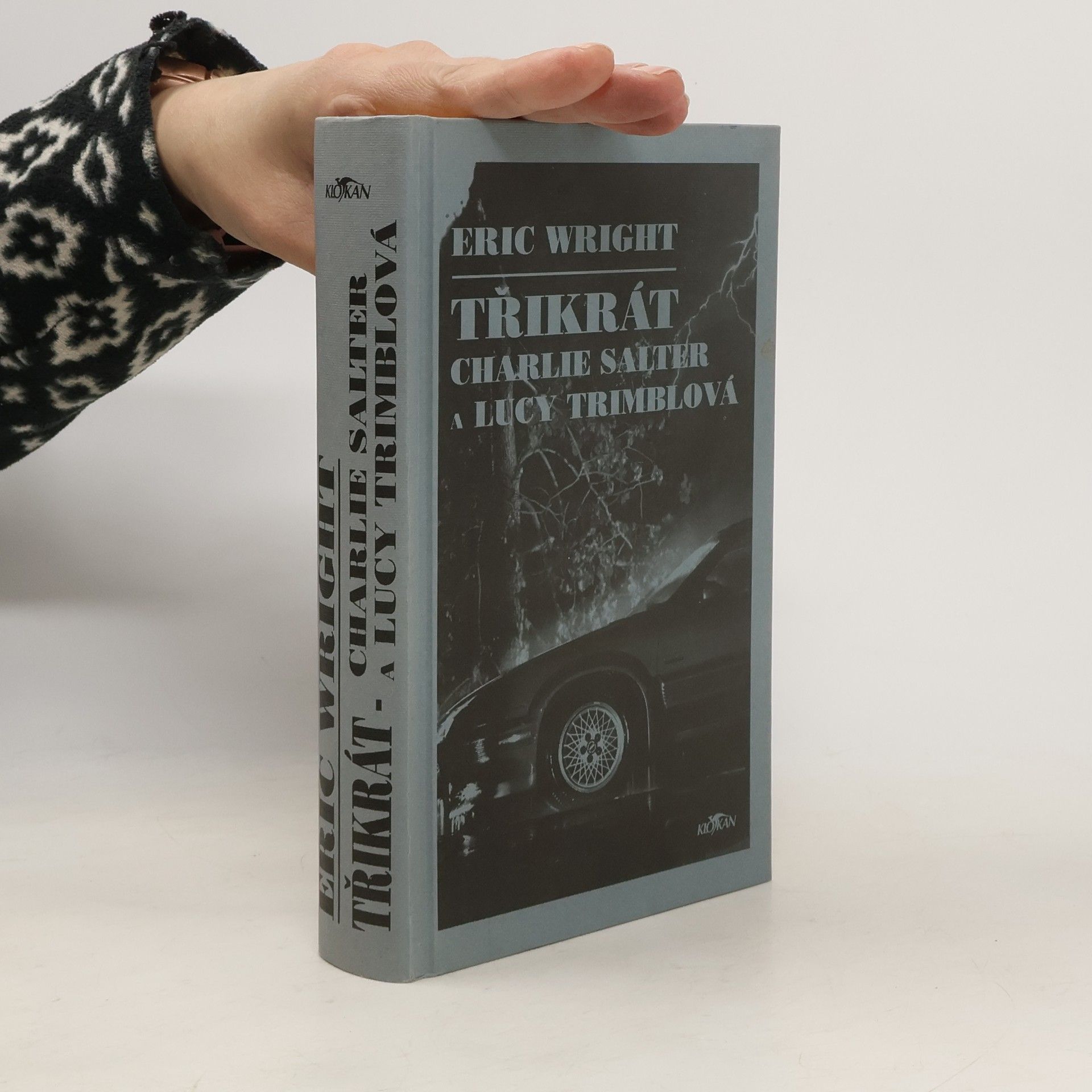 Wright Eric Třikrát Charlie Salter a Lucy Trimblová