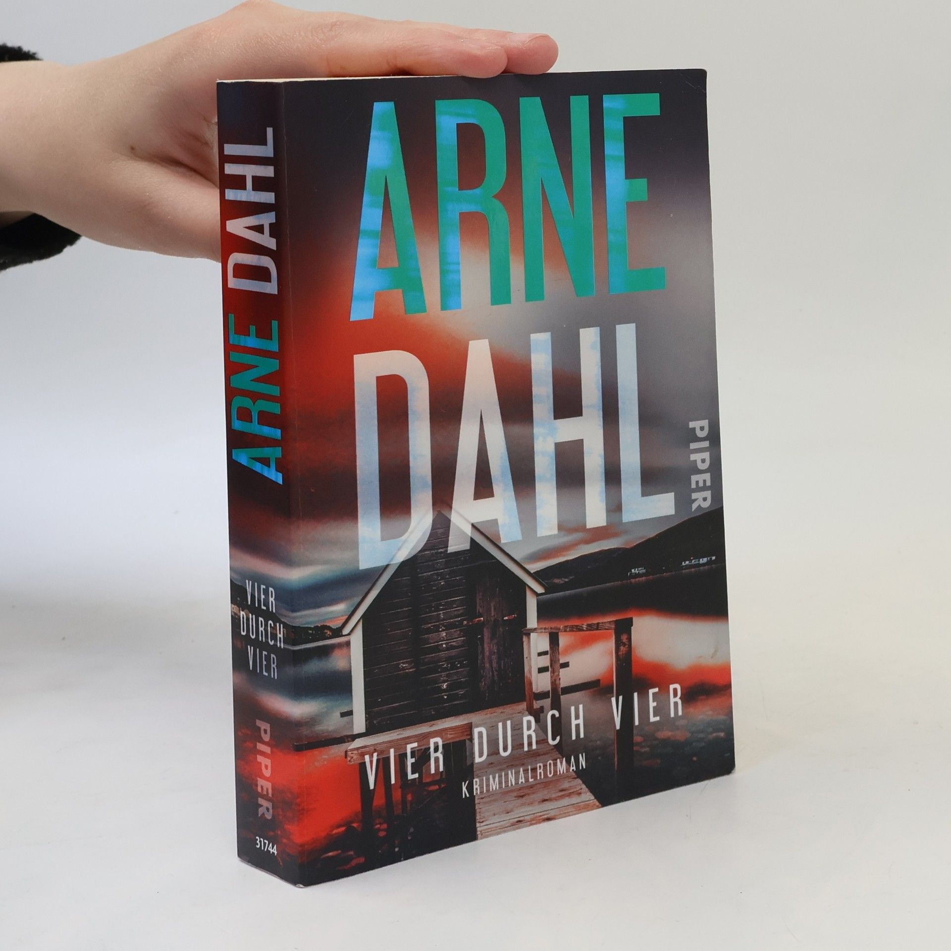 Arne Dahl Vier durch vier