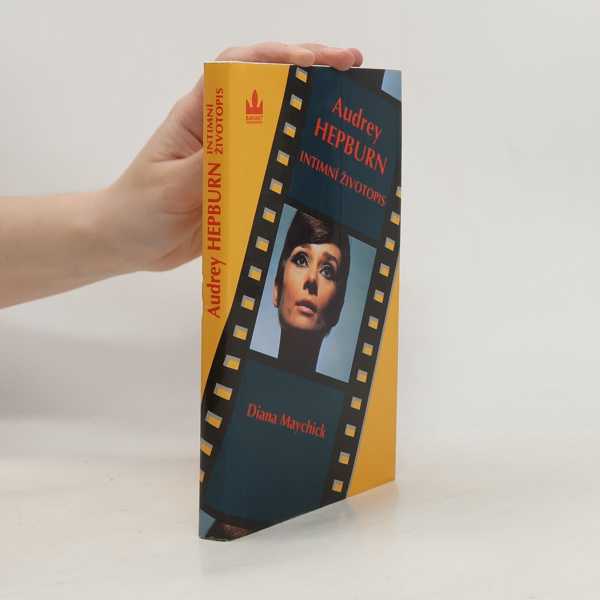 Audrey Hepburn. Intimní životopis