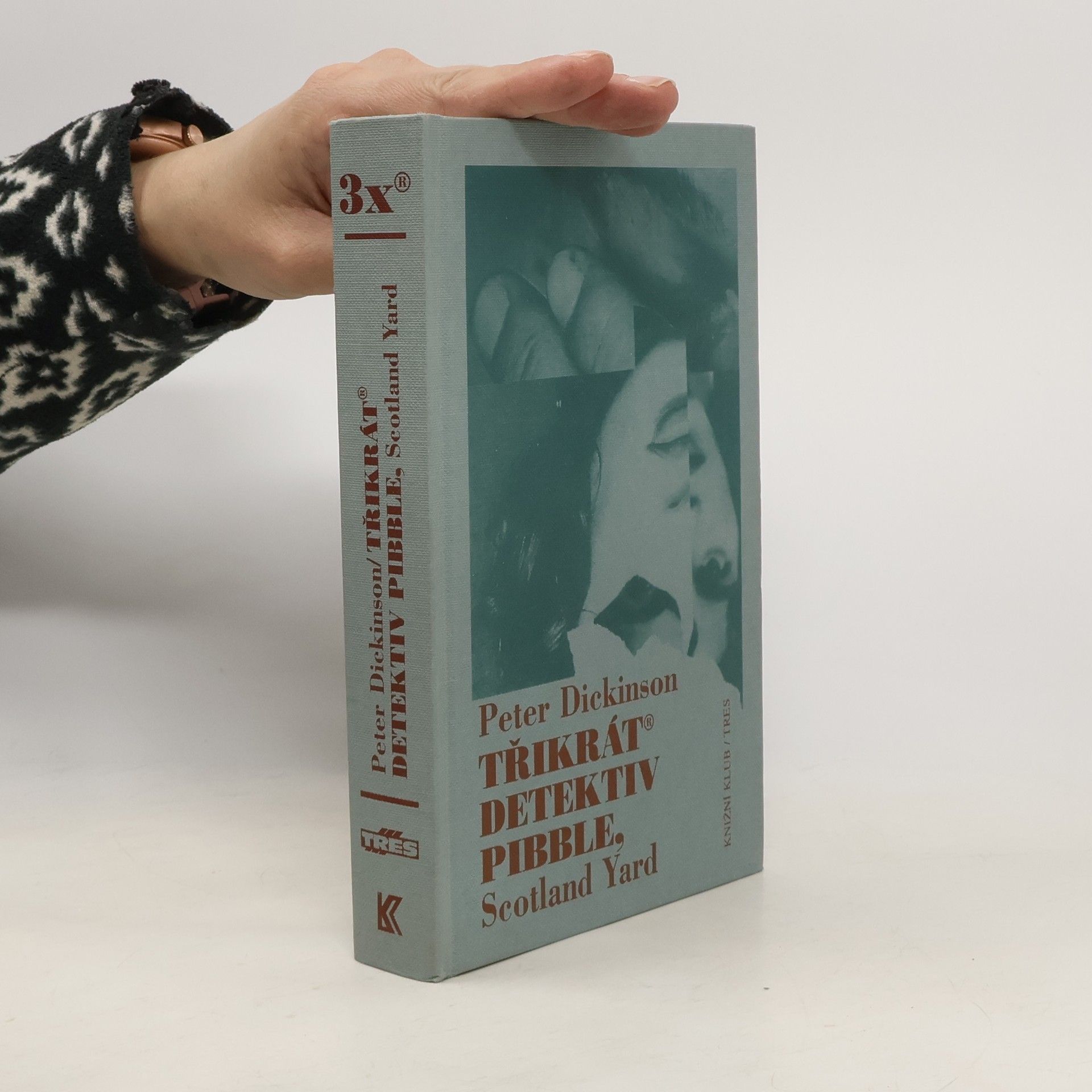 Peter Dickinson Třikrát detektiv Pibble, Scotland Yard