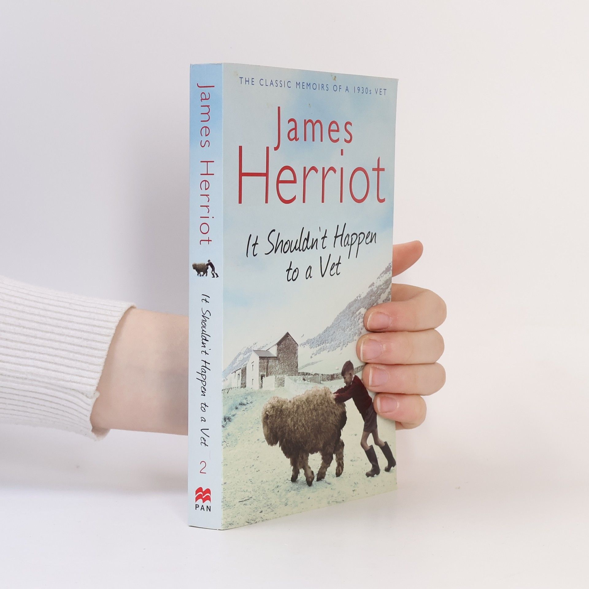 James Herriot It Shouldn't Happen to a Vet