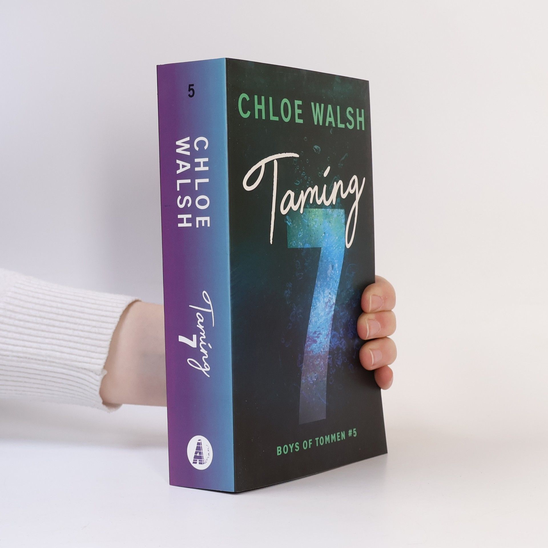 Chloe Walsh Boys of Tommen 5: Taming 7