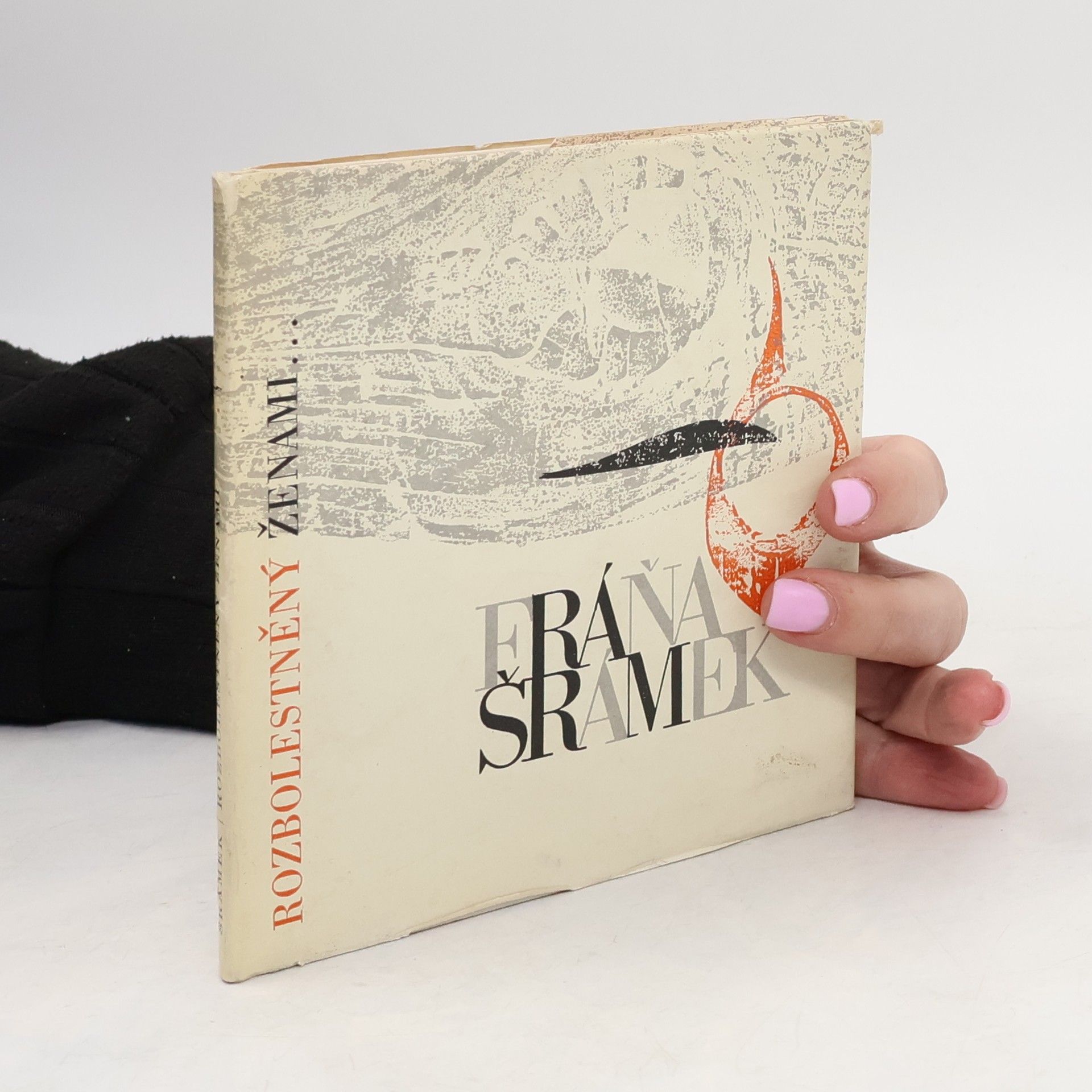 Rozbolestněný ženami