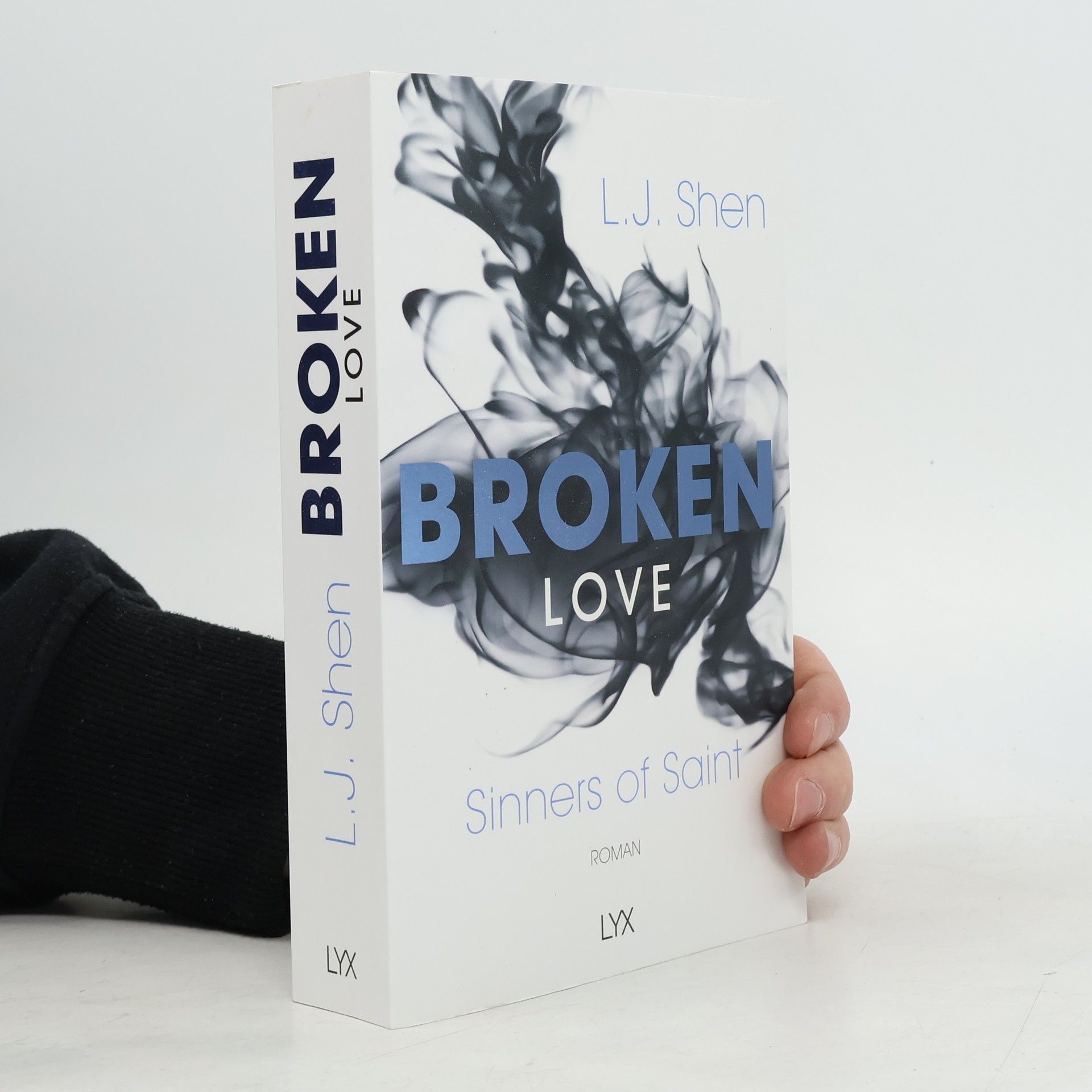 L. J. Shen Broken love