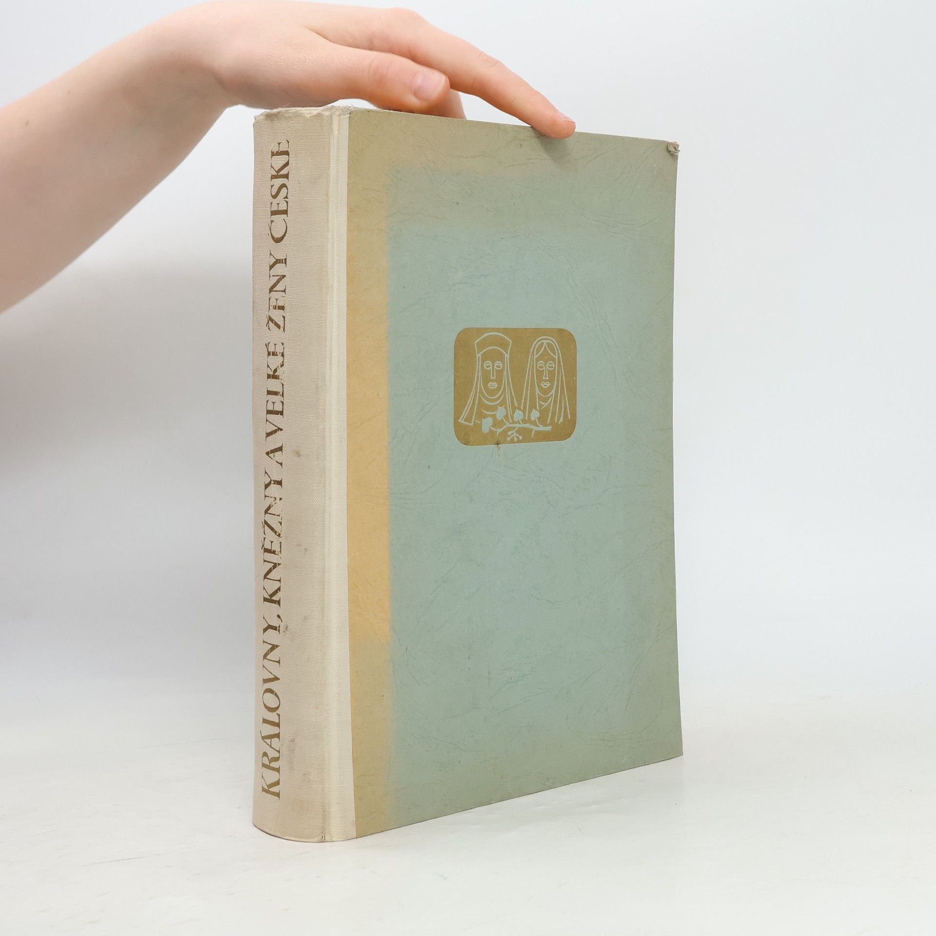 Redigoval Karel Stloukal Královny, kněžny a velké ženy české