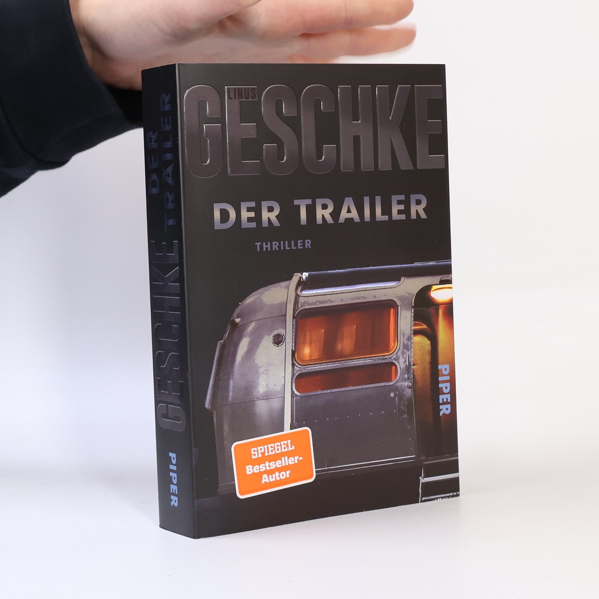 Der Trailer