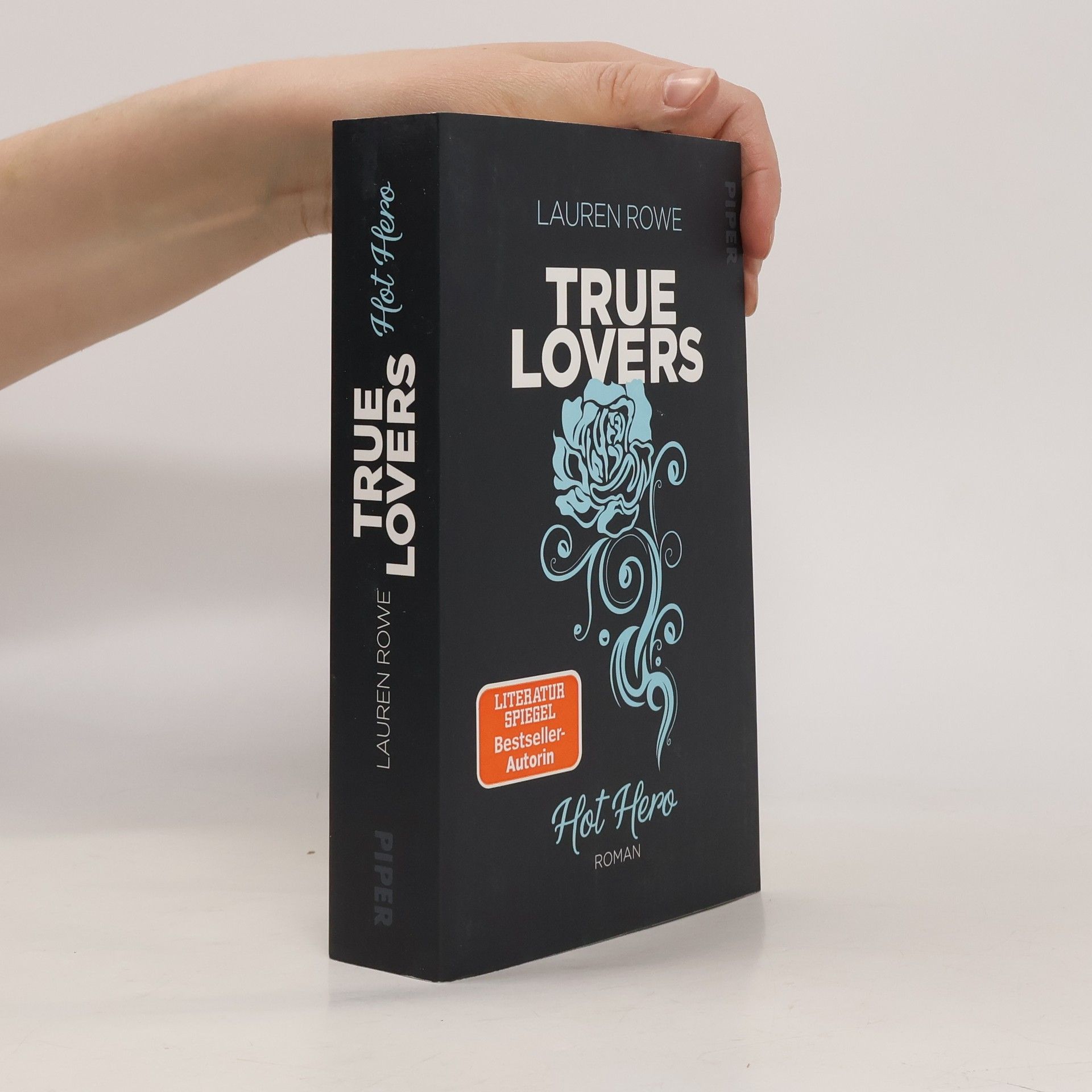 Lauren Rowe Hot hero