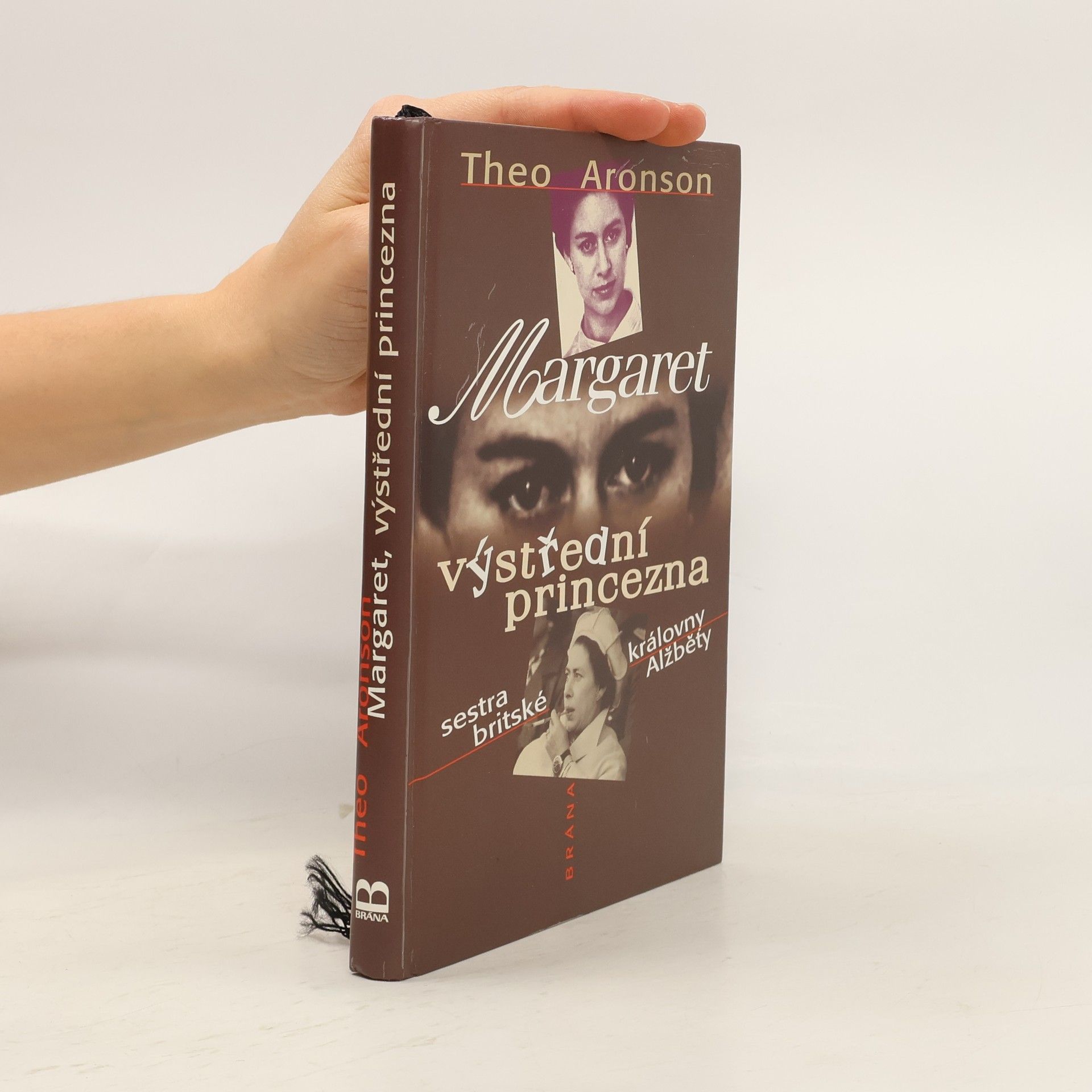 Theo Aronson Margaret, výstřední princezna