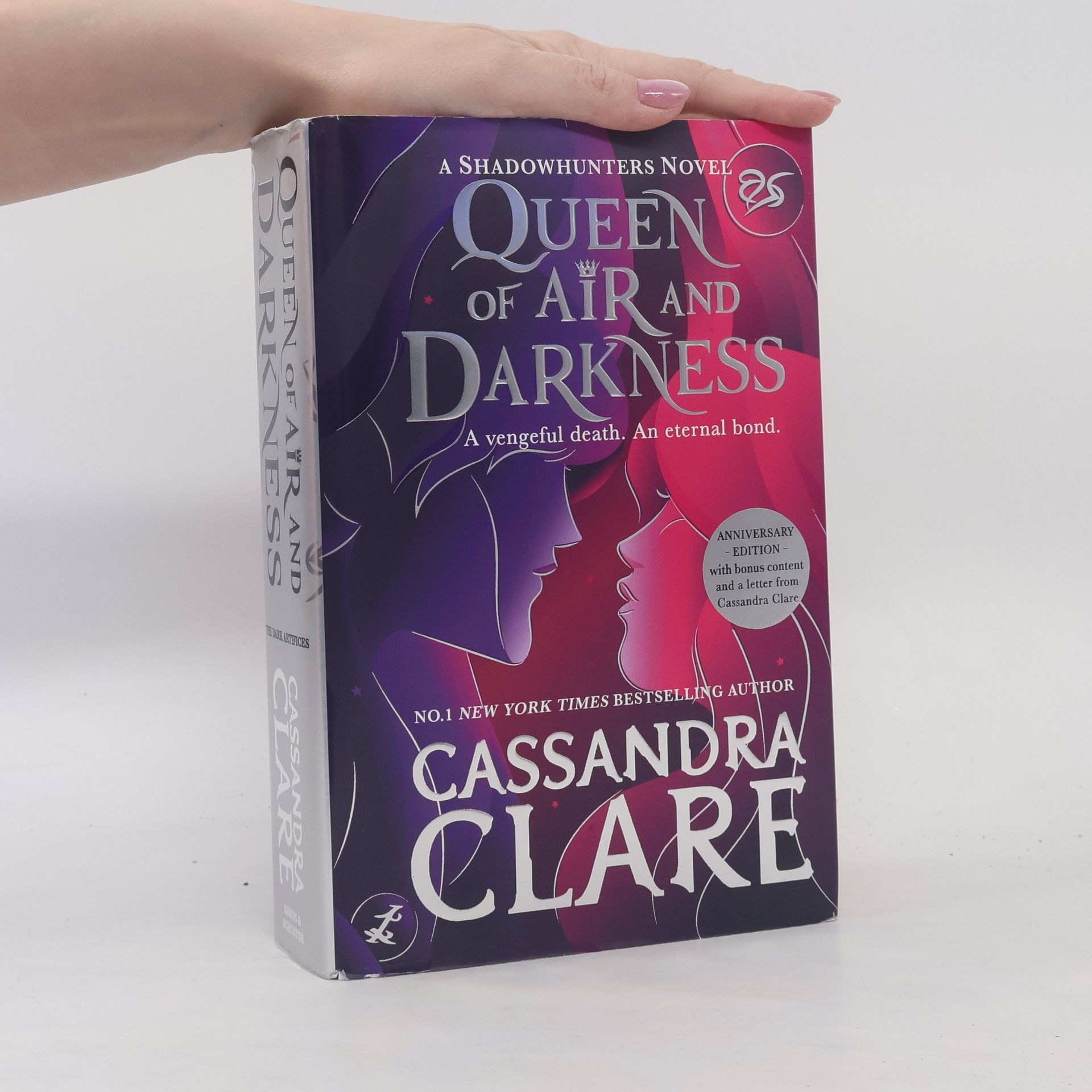 Cassandra Clare Queen of Air and Darkness