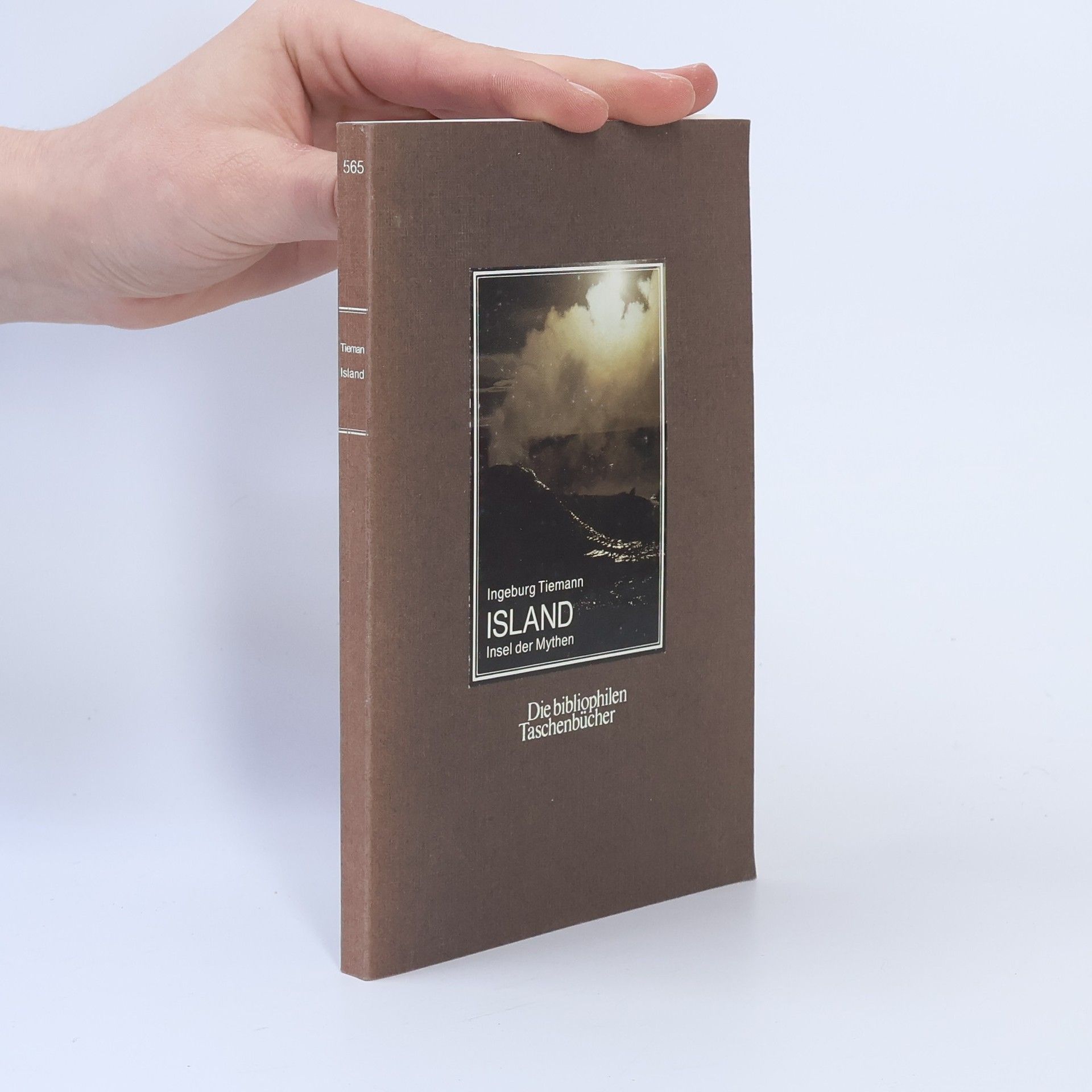 Ingeburg Tiemann Island