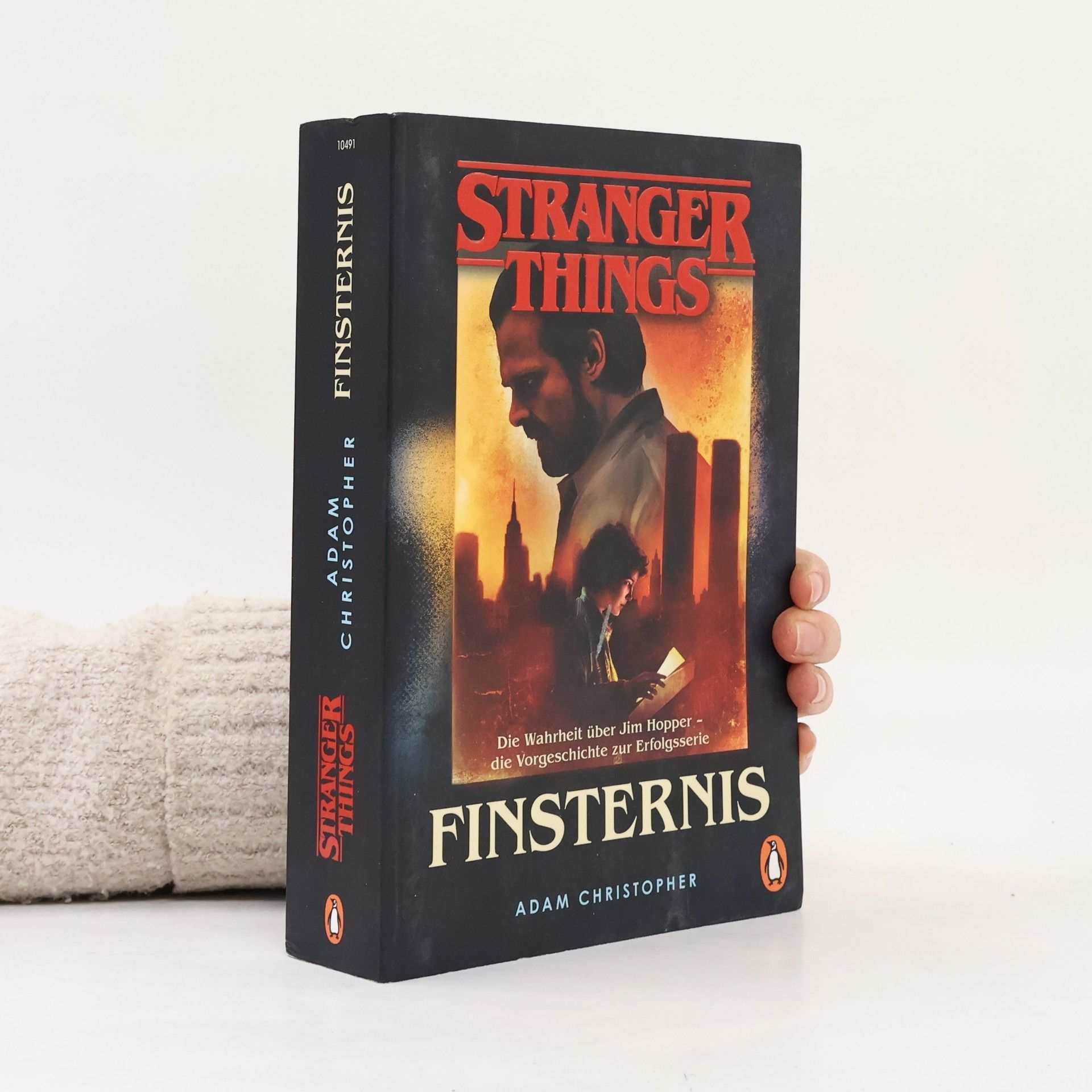Adam Christopher Stranger Things - Finsternis