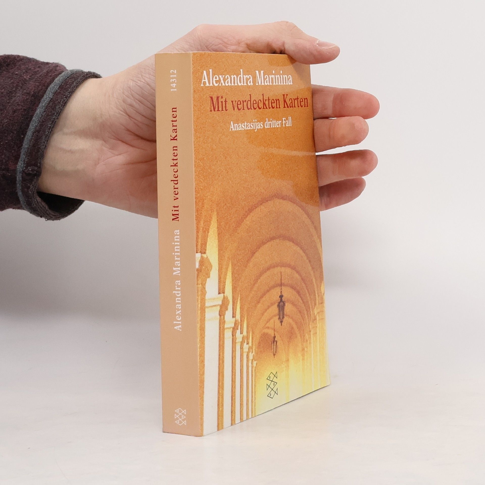 Alexandra Marinina Mit verdeckten Karten