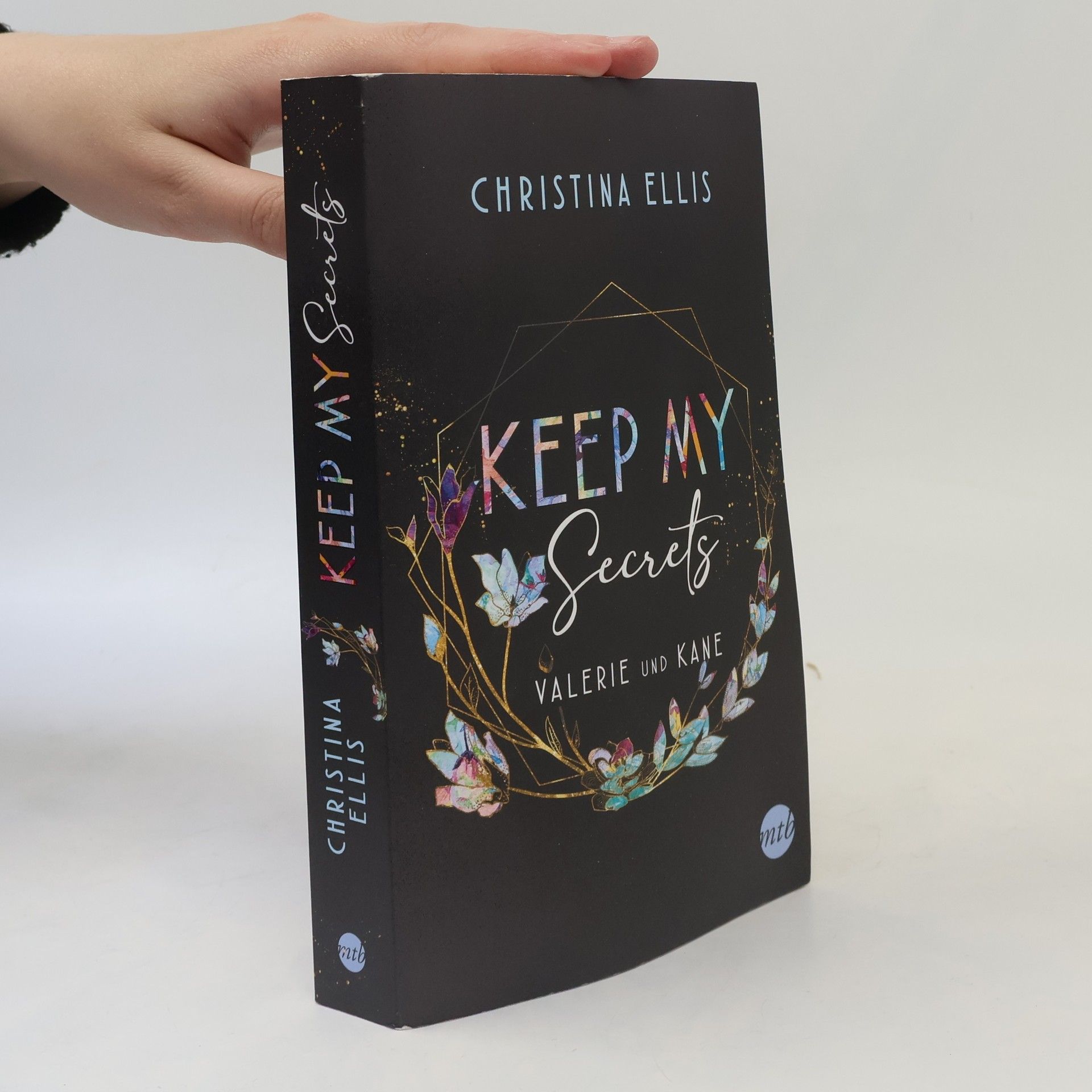 Christina Ellis Keep my Secrets