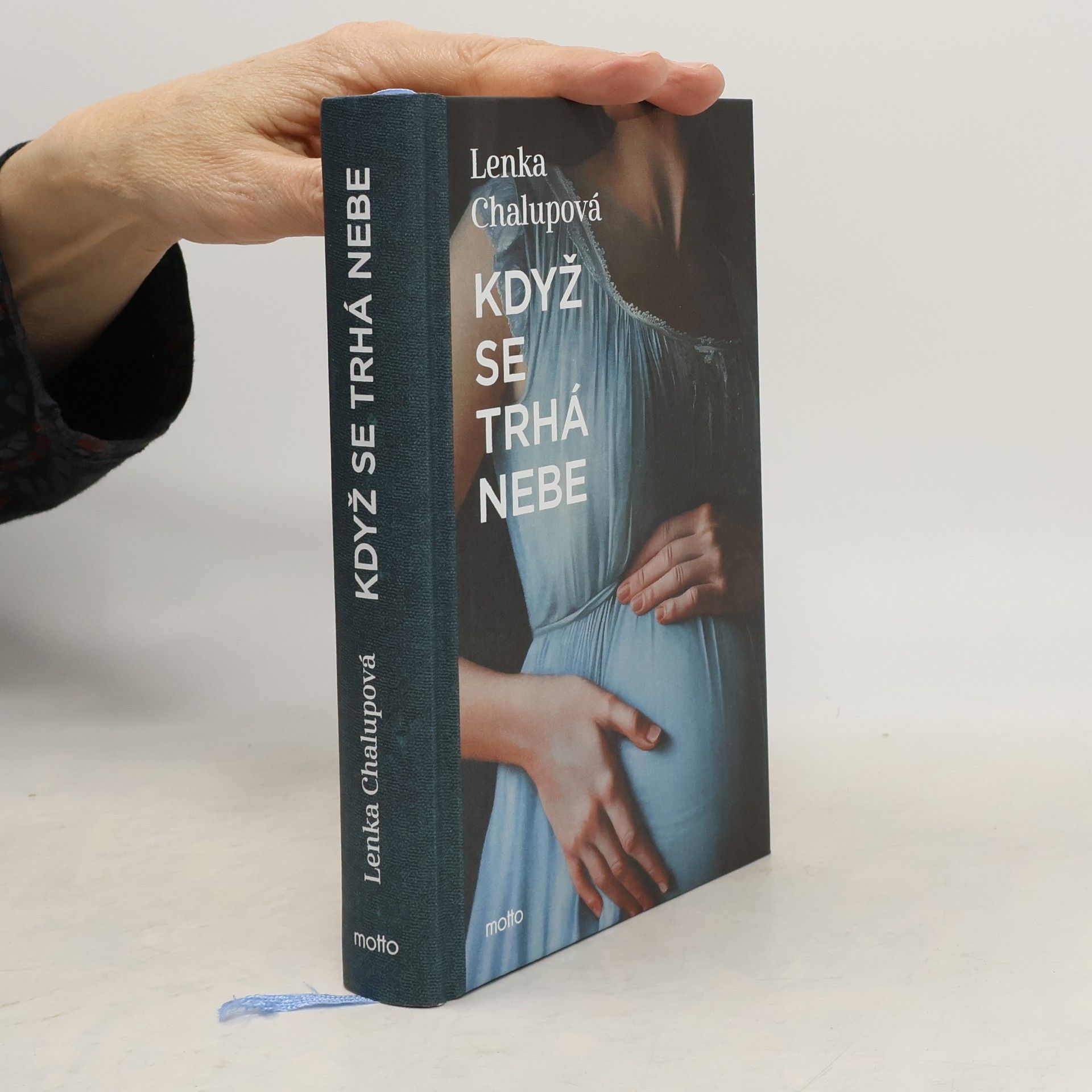 Lenka Chalupová Když se trhá nebe