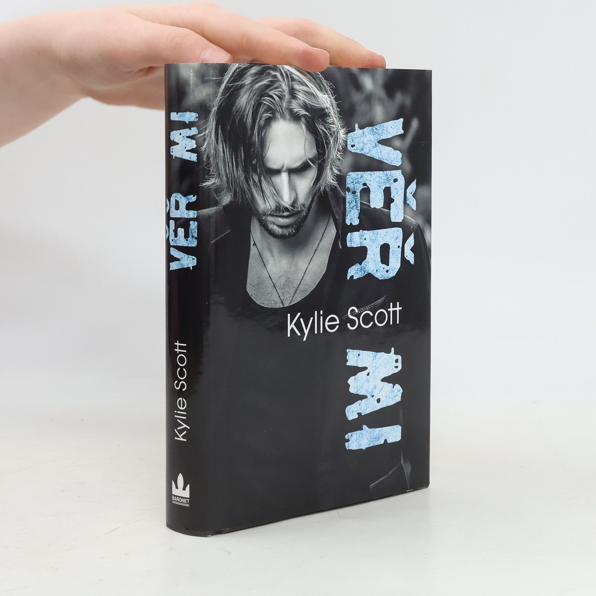 Kylie Scott Věř mi