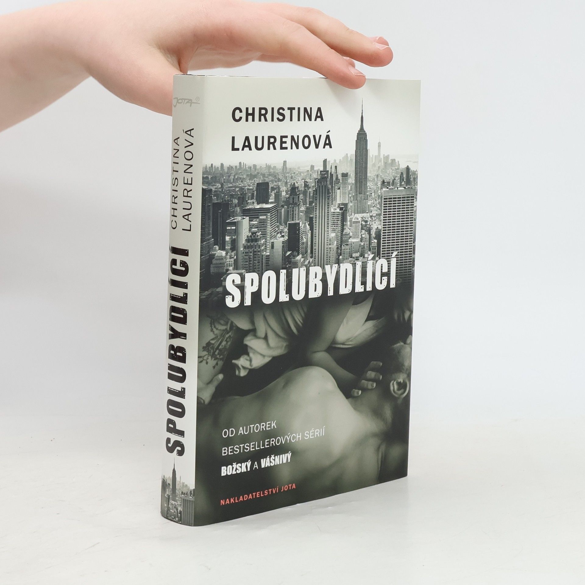 Christina Lauren Spolubydlící