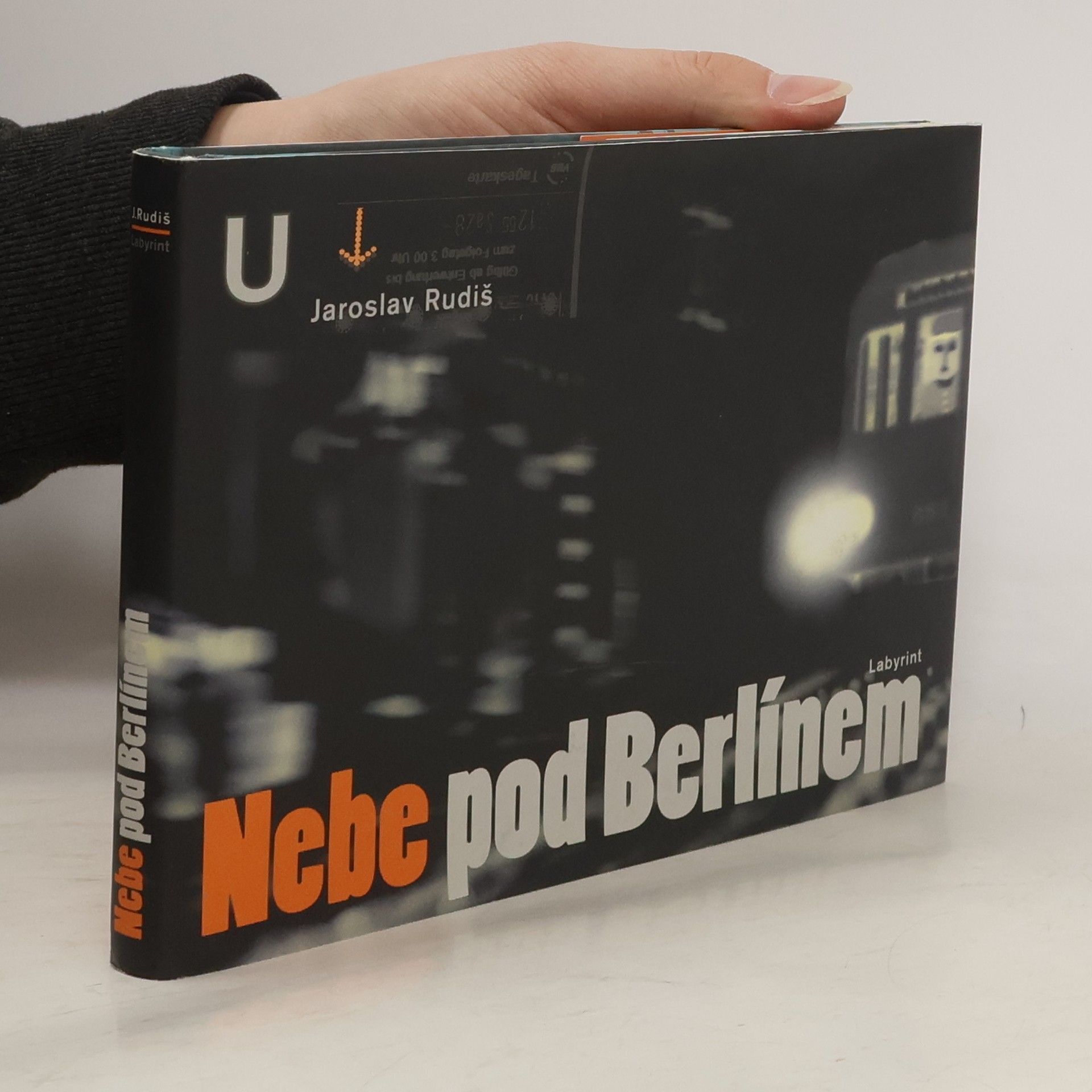 Jaroslav Rudiš Nebe pod Berlínem