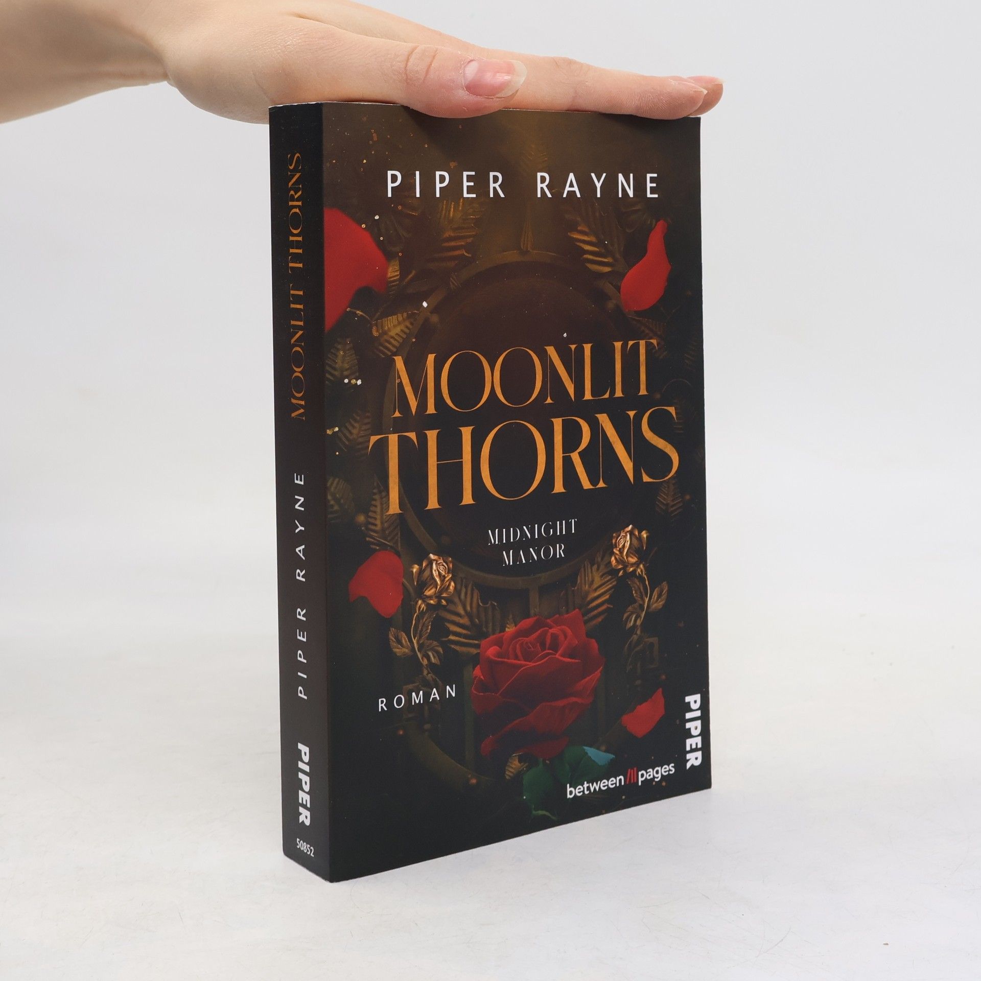 Piper Rayne Midnight Manor - 1: Moonlit Thorns