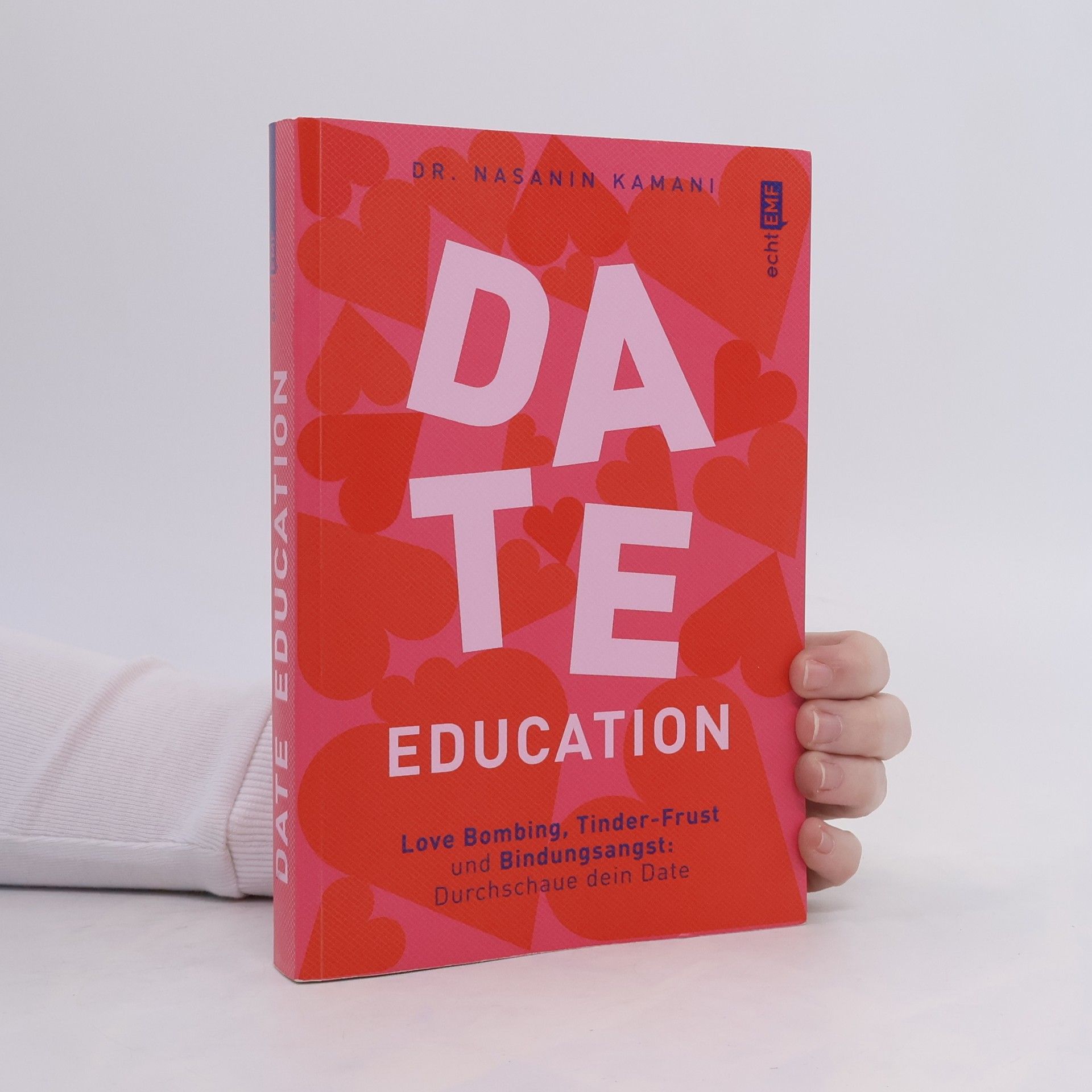 Nasanin Kamani Date Education