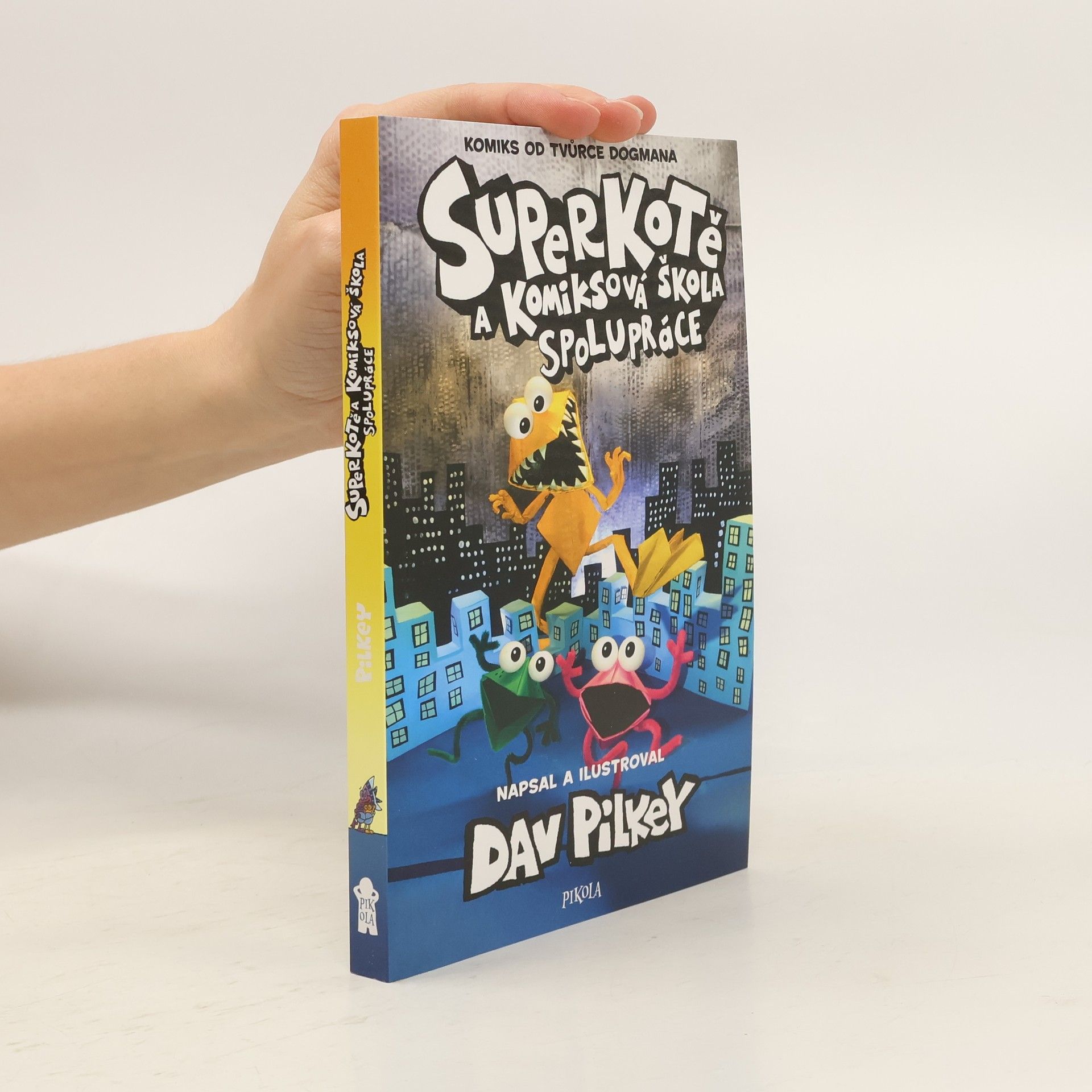 Superkotě a komiksová škola: Superkotě 4