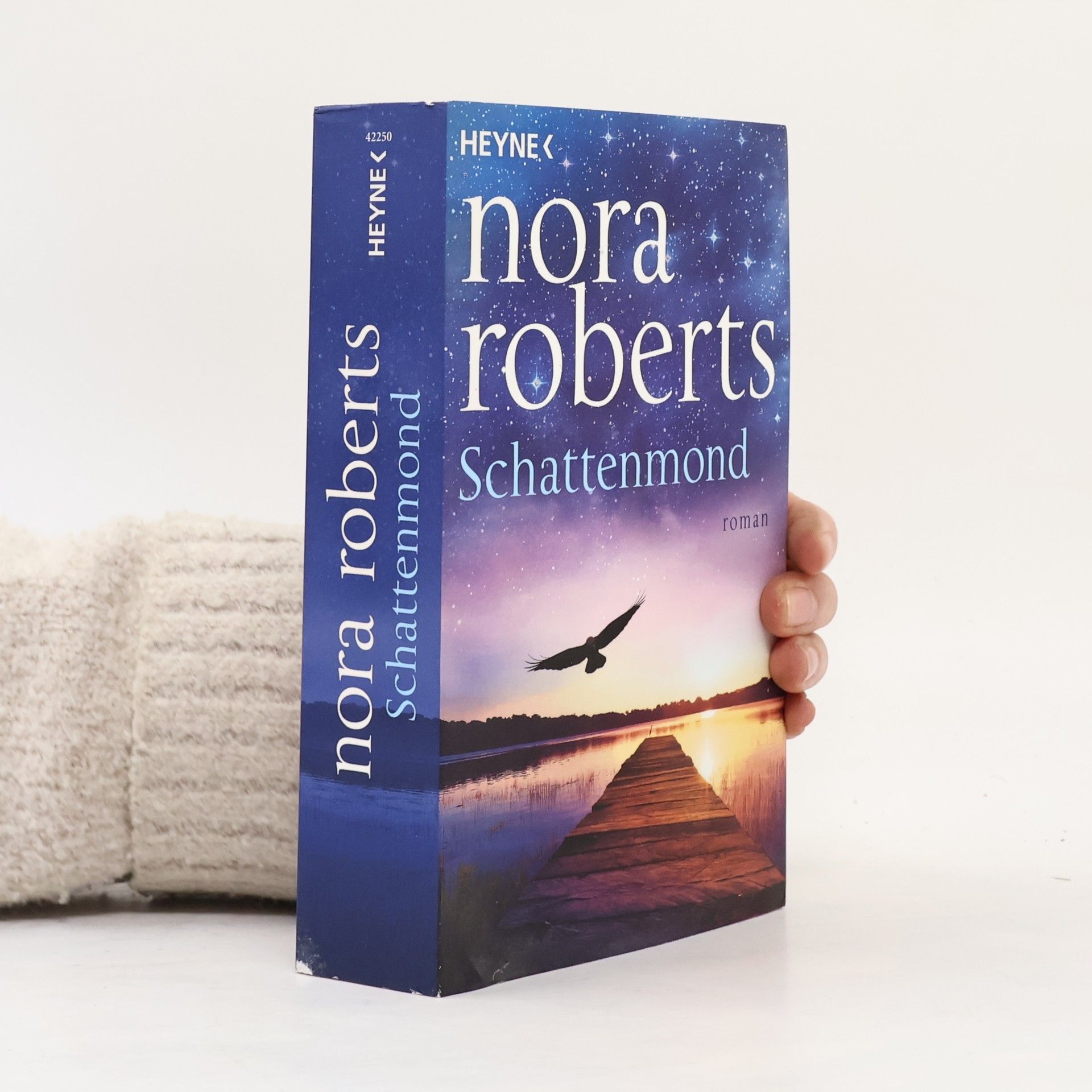 Nora Roberts Schattenmond
