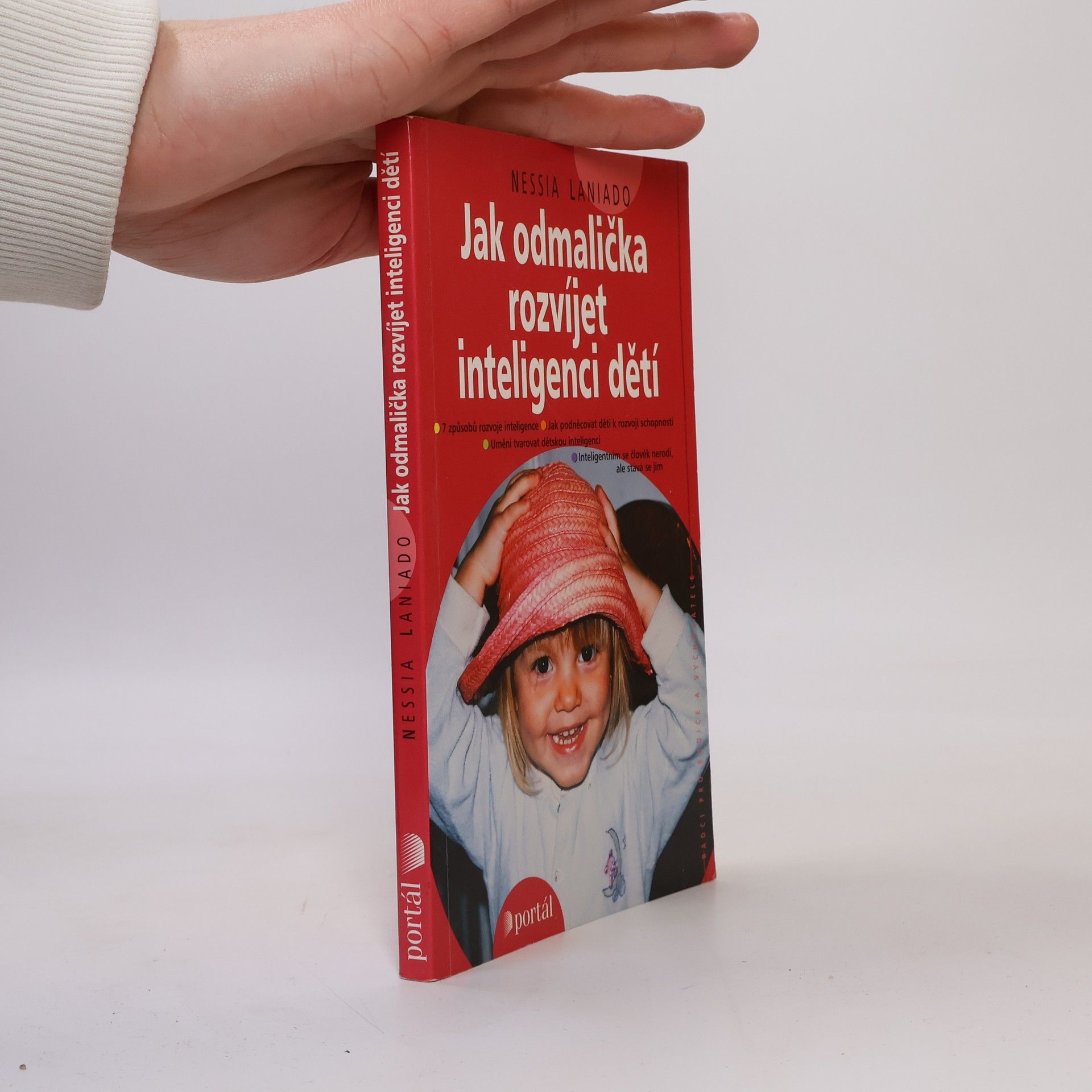 Nessia Laniado Jak odmalička rozvíjet inteligenci dětí