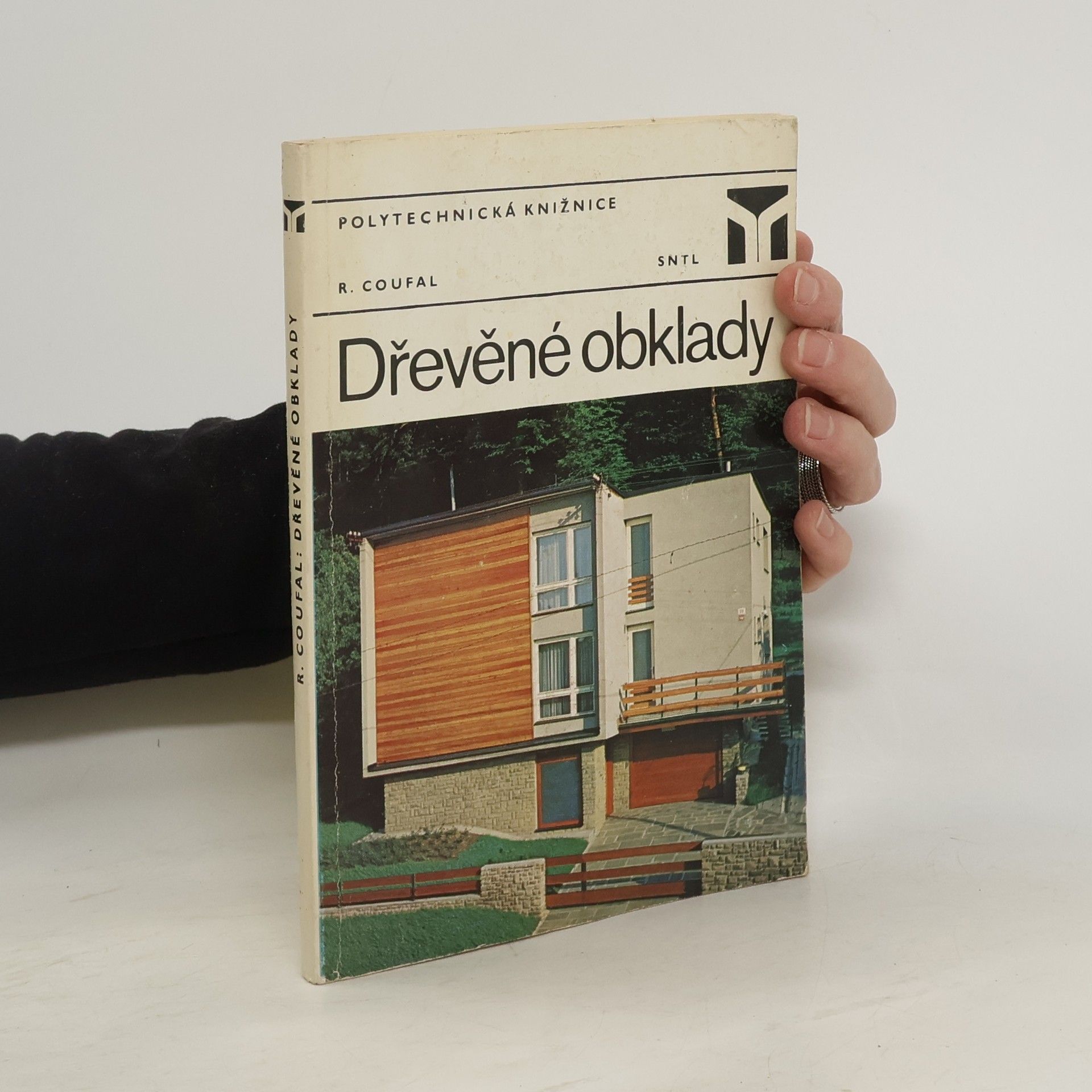 Rajmund Coufal Dřevěné obklady