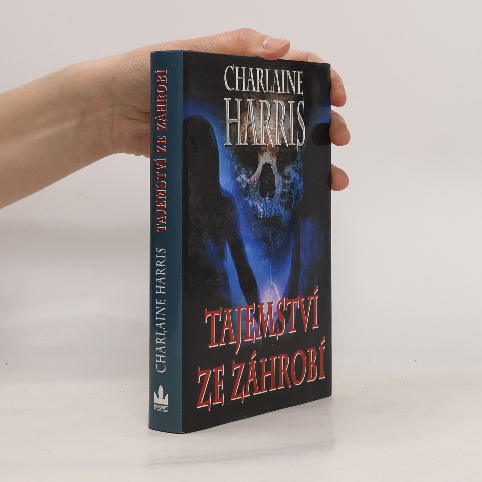 Charlaine Harris Schulz Tajemství ze záhrobí