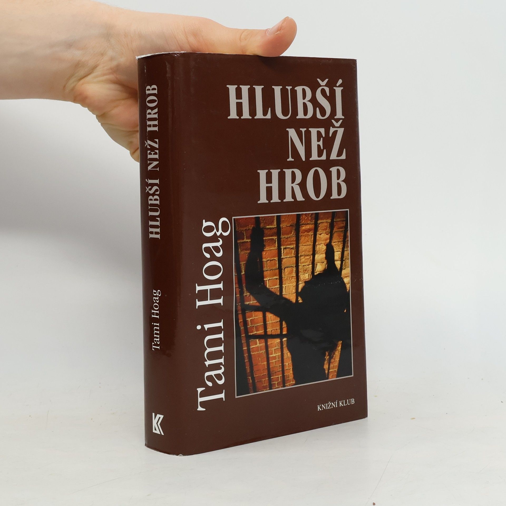 Tami Hoag Hlubší než hrob
