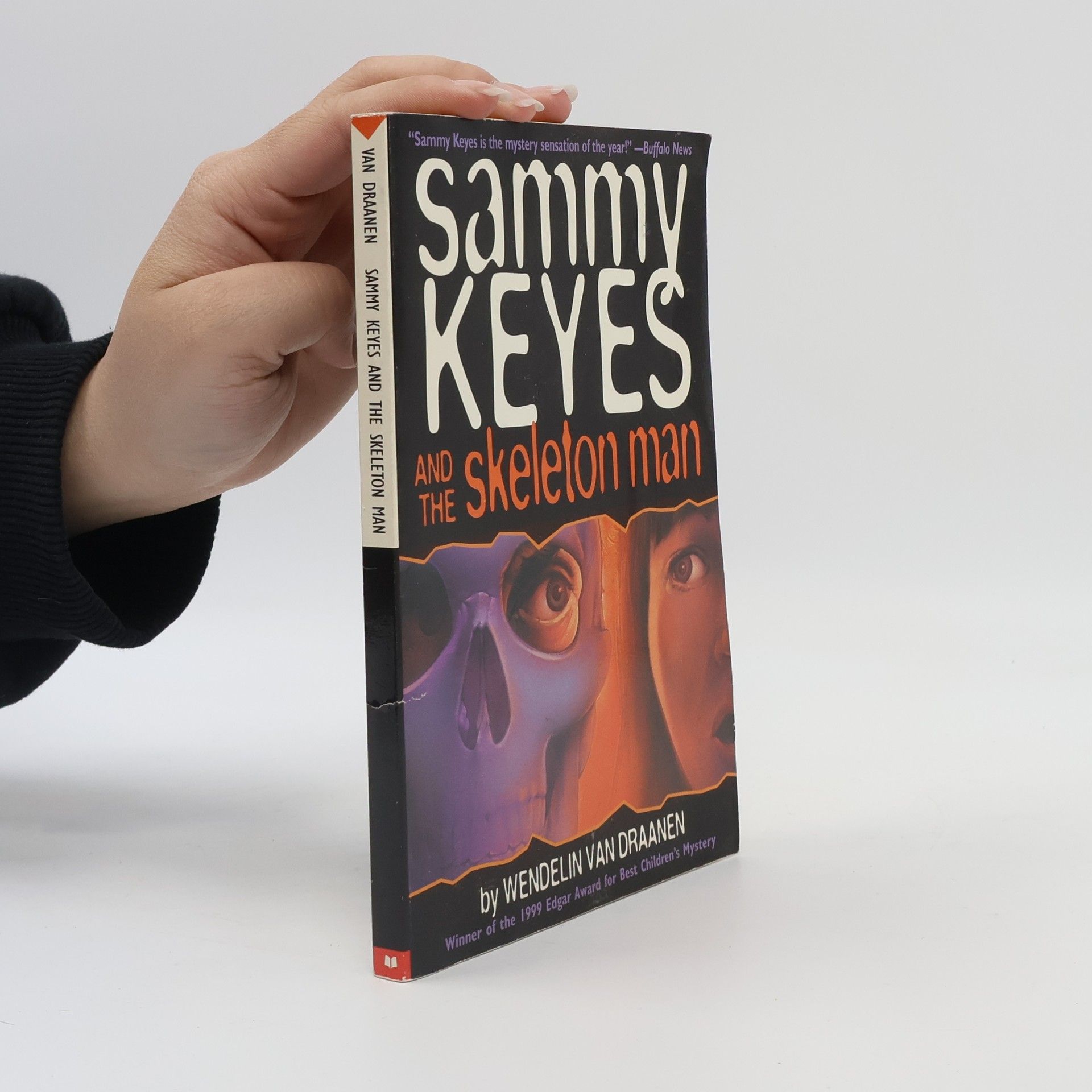 Wendelin Van Draanen Sammy Keyes and the Skeleton Man