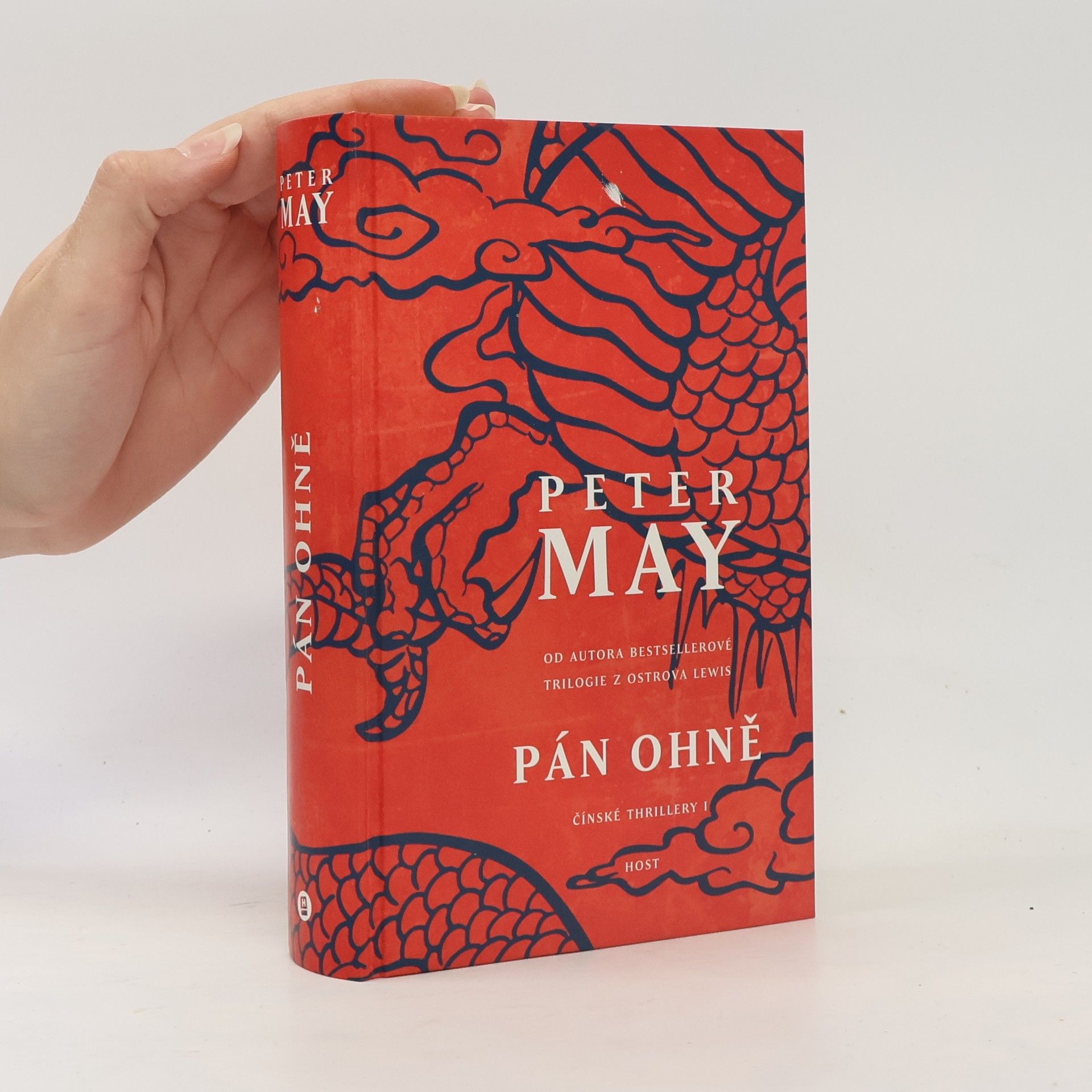 Peter May Pán ohně