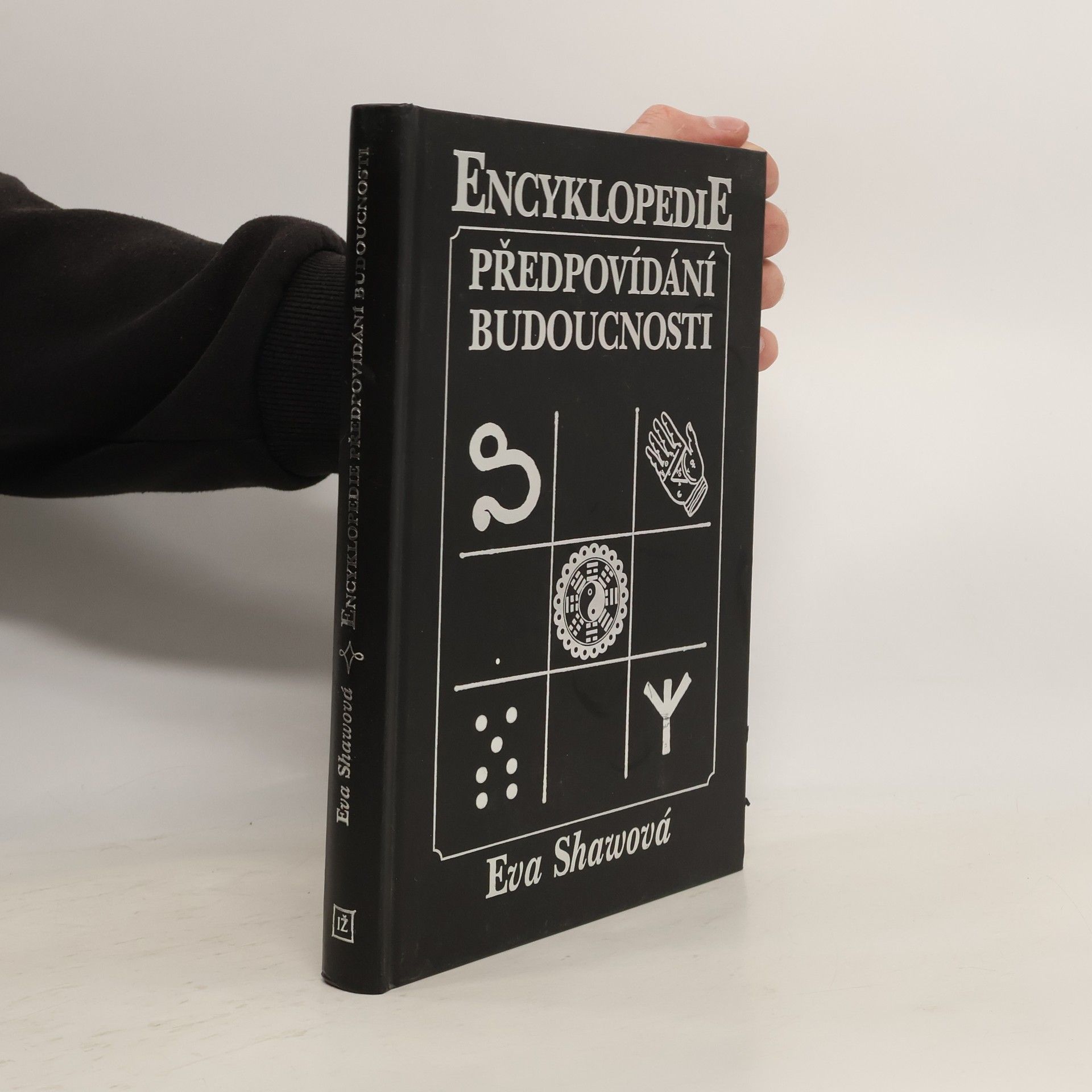 Eva Shaw Encyklopedie předpovídání budoucnosti