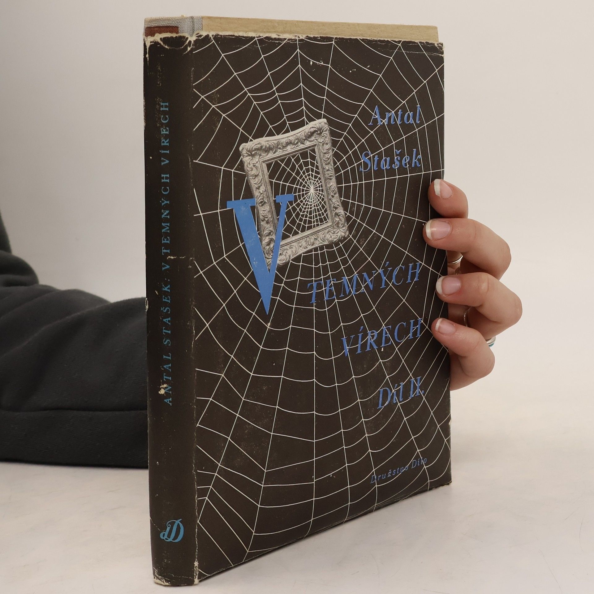 V temných vírech II. díl