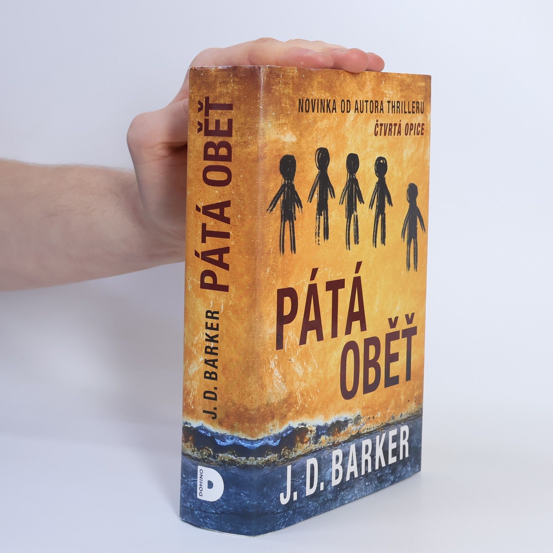 J. D. (Jonathan Dylan) Barker Pátá oběť