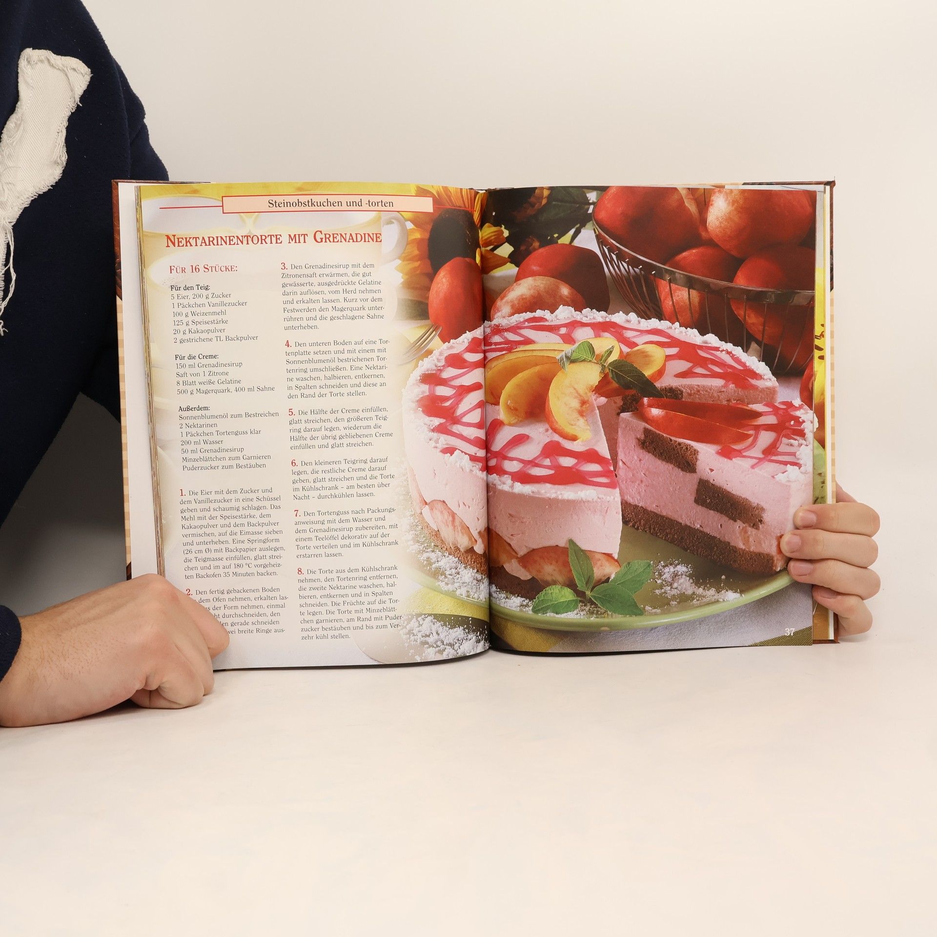 Kolektiv autorů Großmutters Obstkuchen