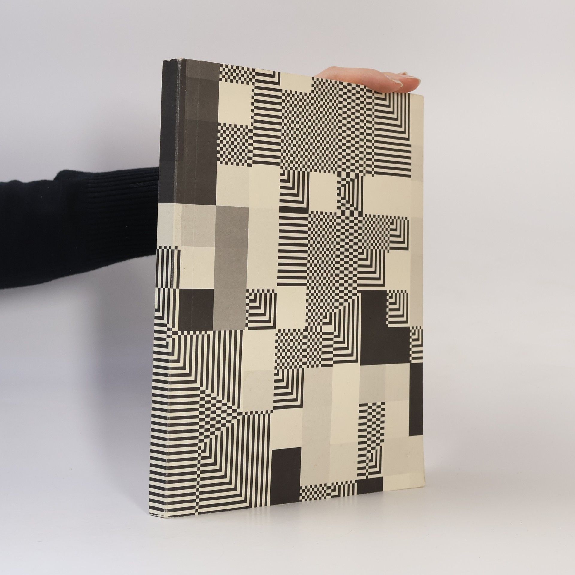 Jan Zikmund Hledání univerzality: Kontexty průmyslové architektury v Československu 1945–1992