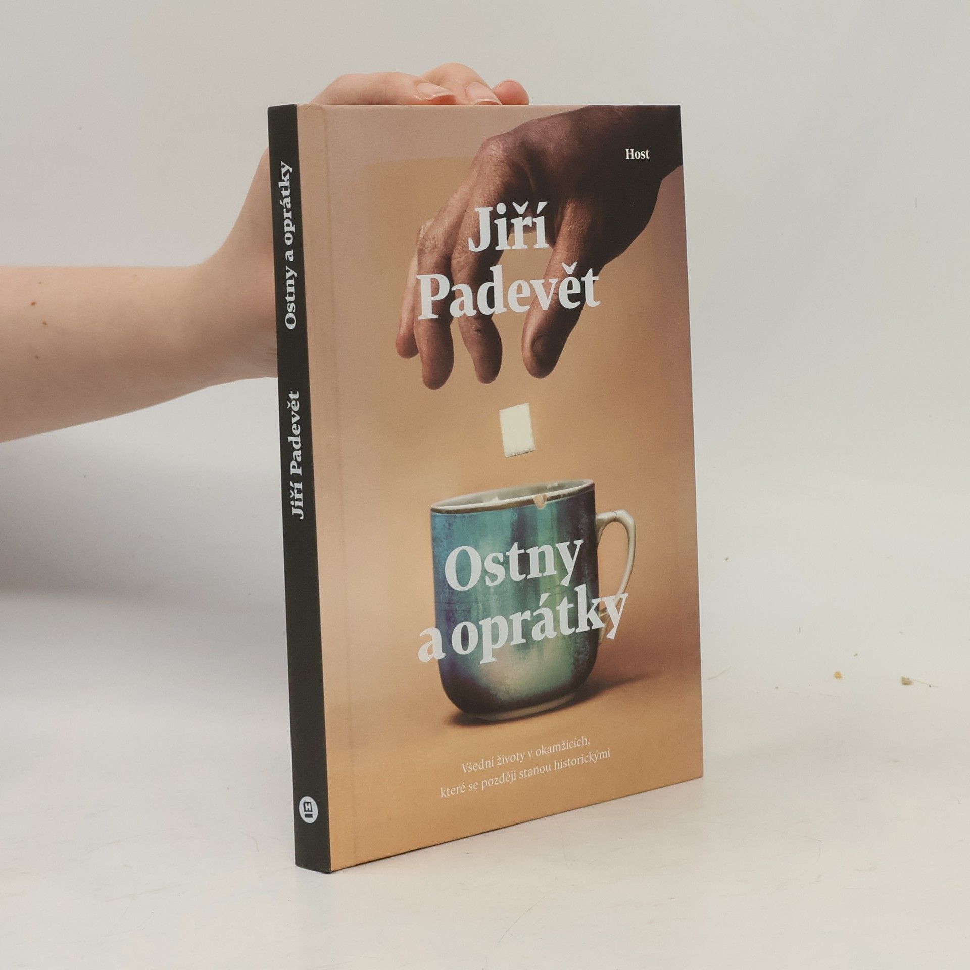 Jiří Padevět Ostny a oprátky