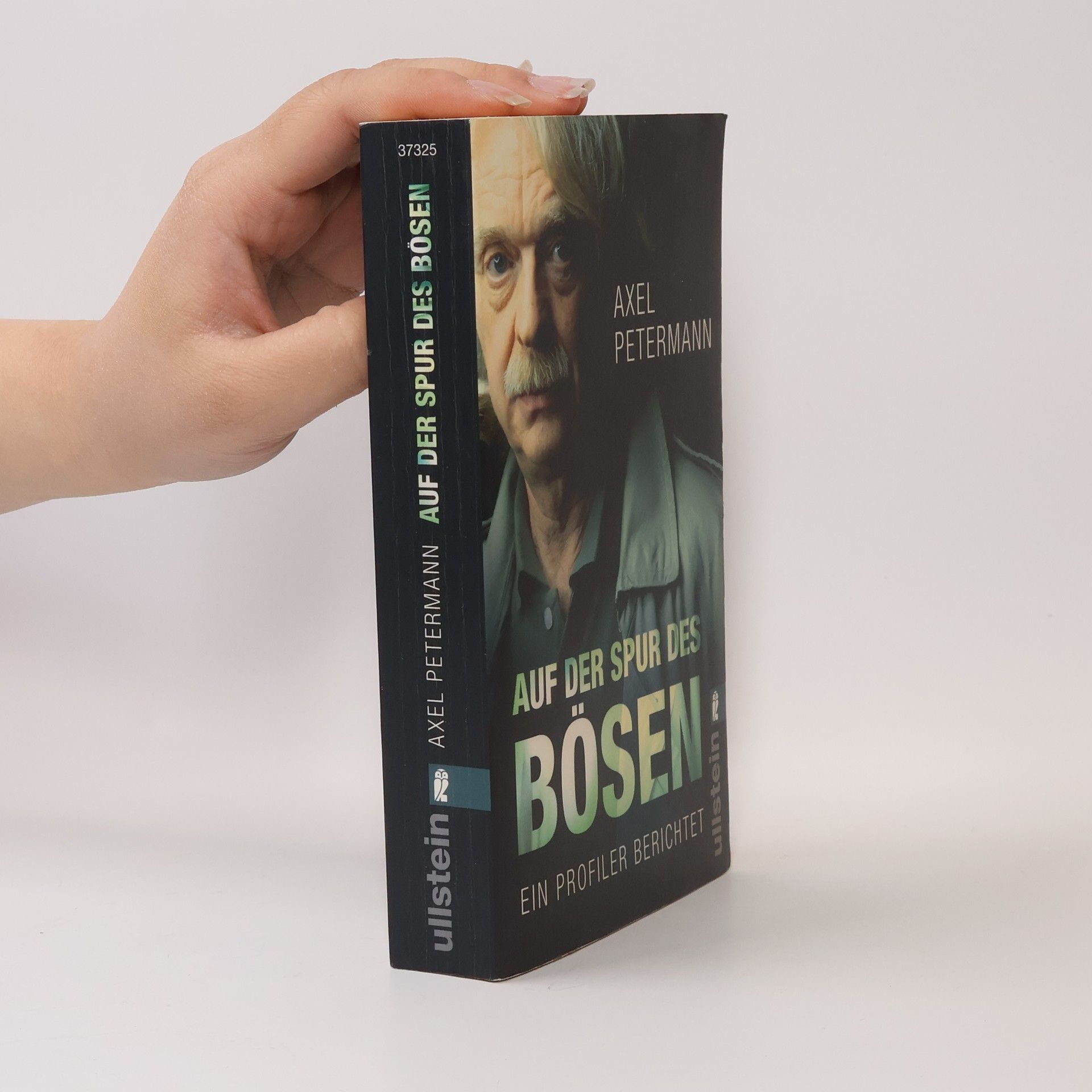 Axel Petermann Auf der Spur des Bösen