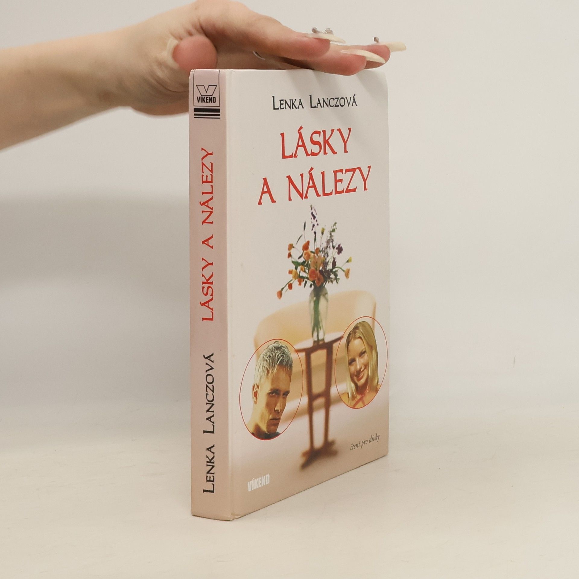 Lenka Lanczová Lásky a nálezy