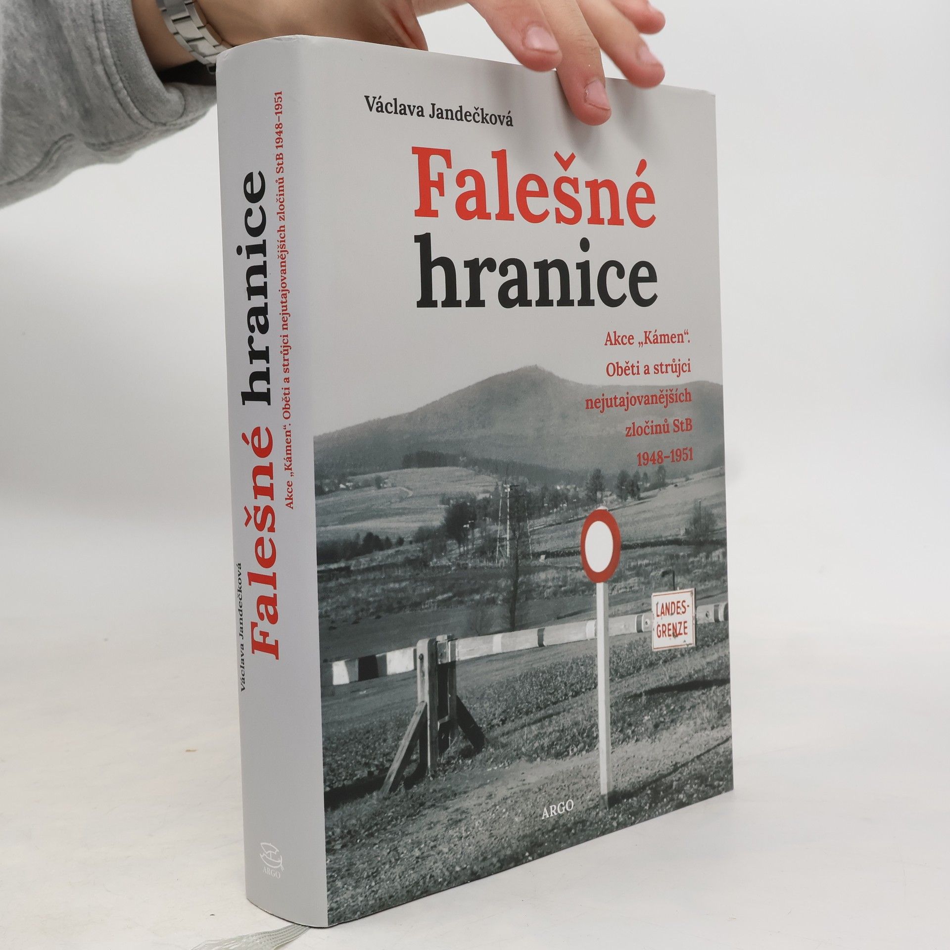 Václava Jandečková Falešné hranice