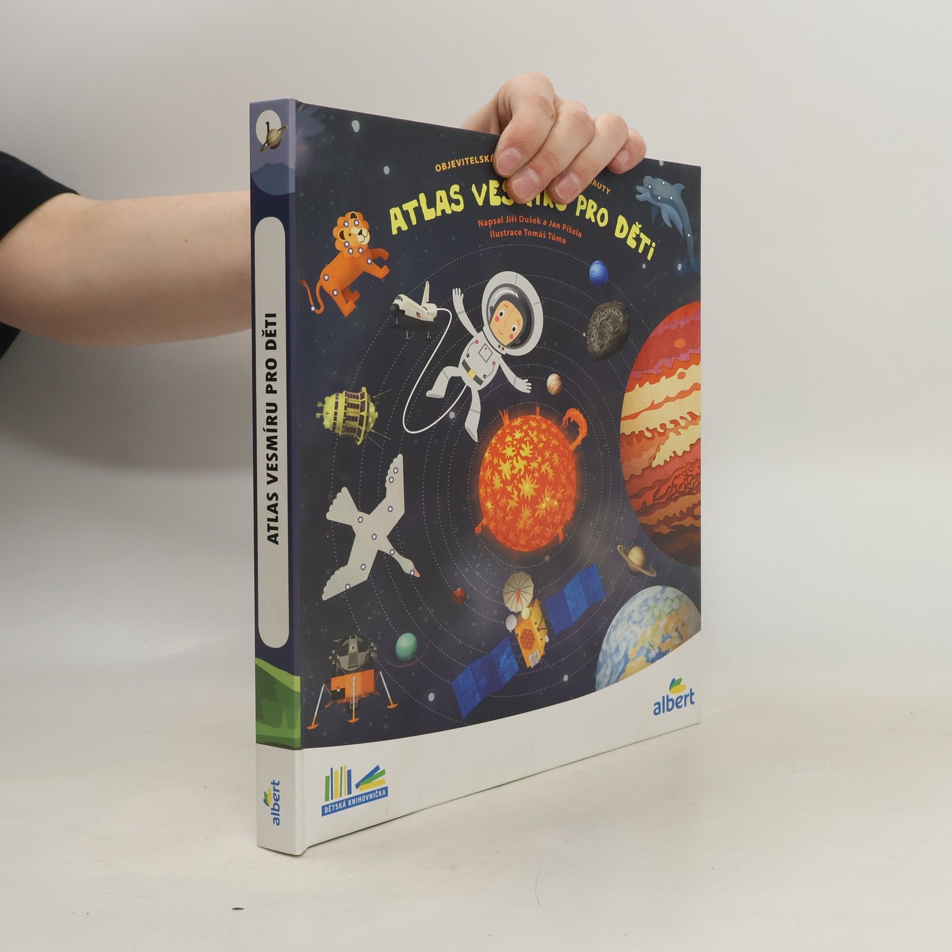 Atlas vesmíru pro děti: Objevitelská cesta pro malé astronauty