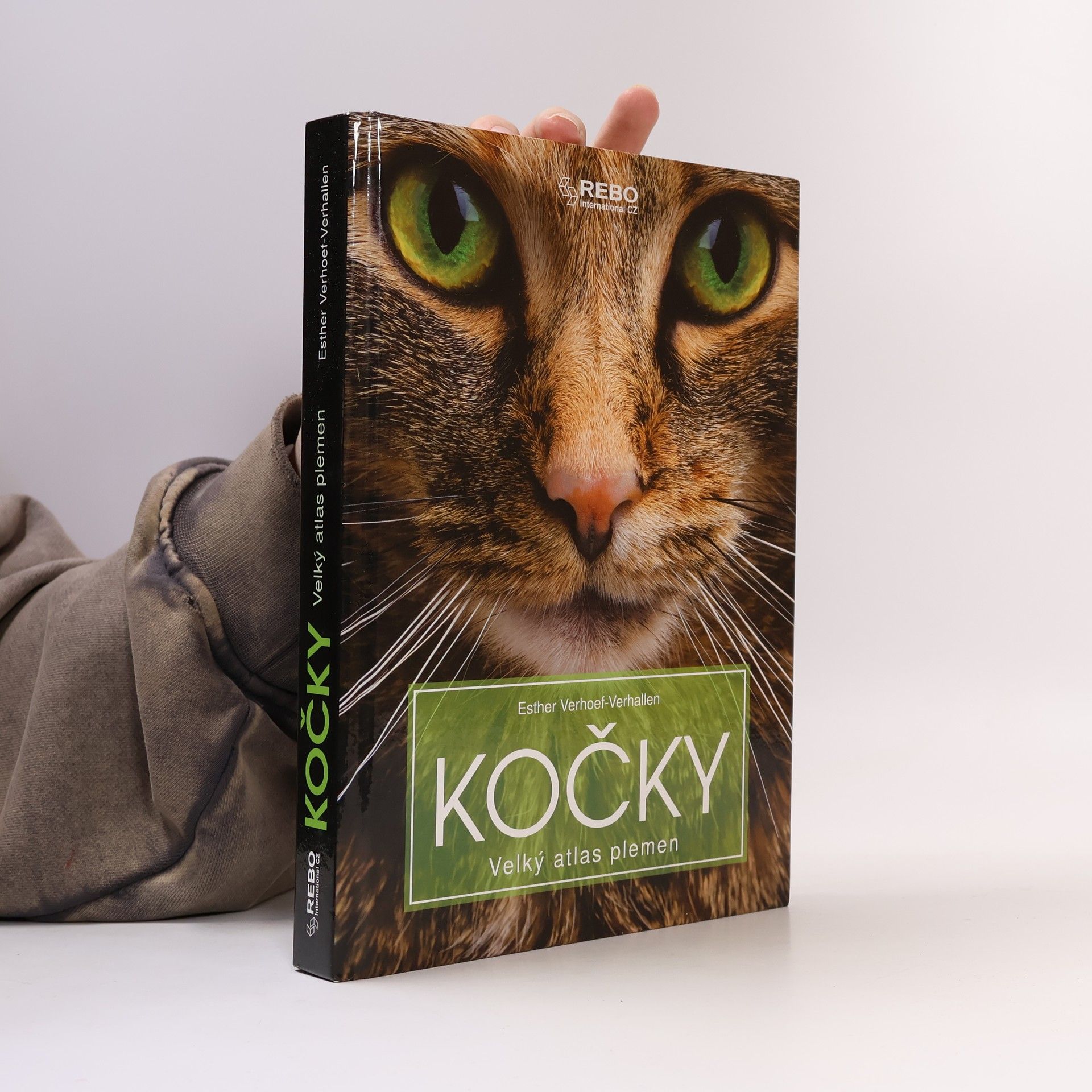 Esther Verhoef Kočky: Velký atlas plemen