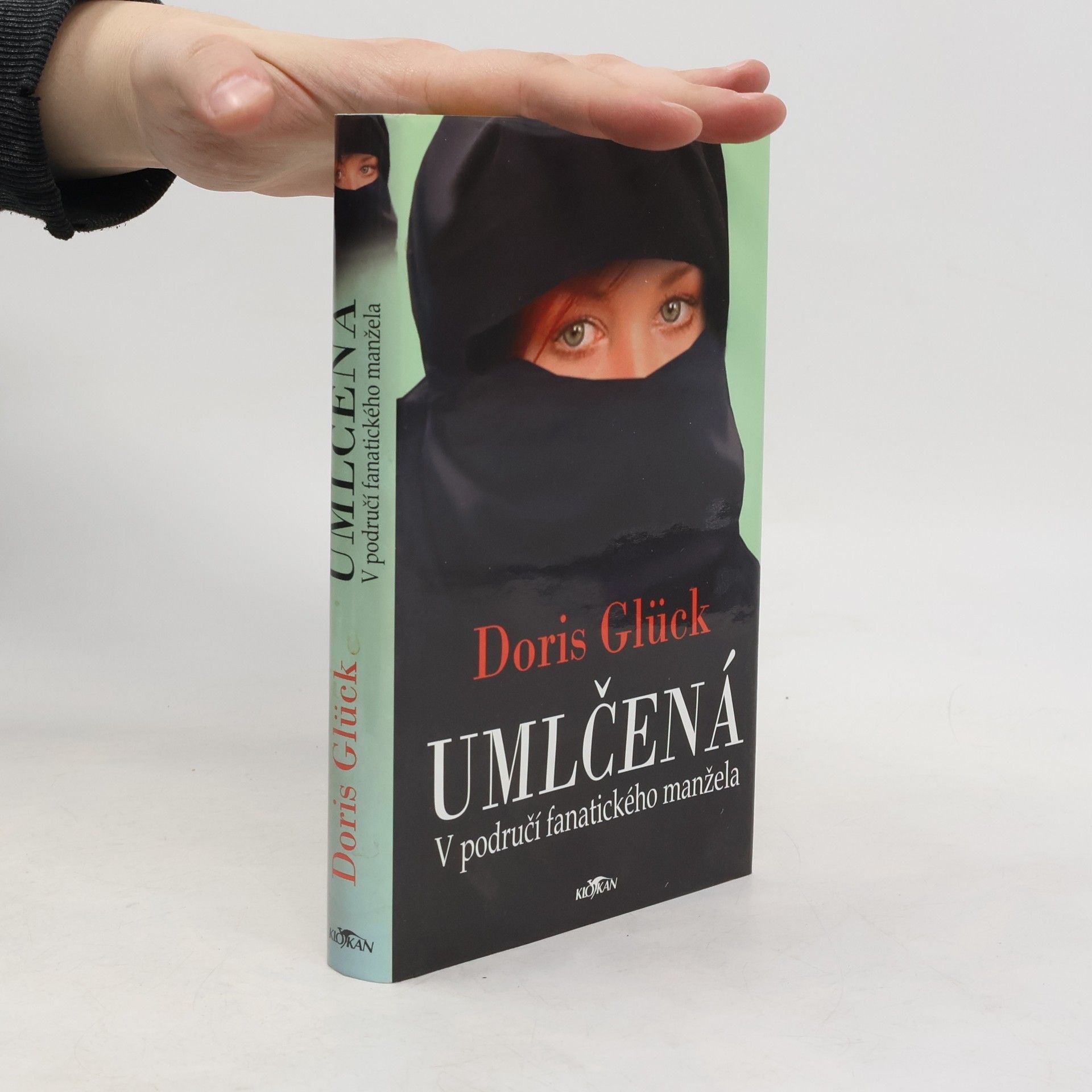 Doris Glück Umlčená