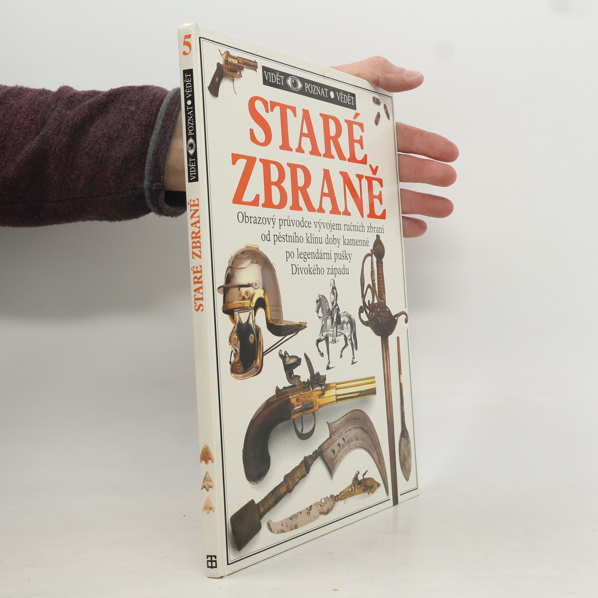 Michele Byam Staré zbraně