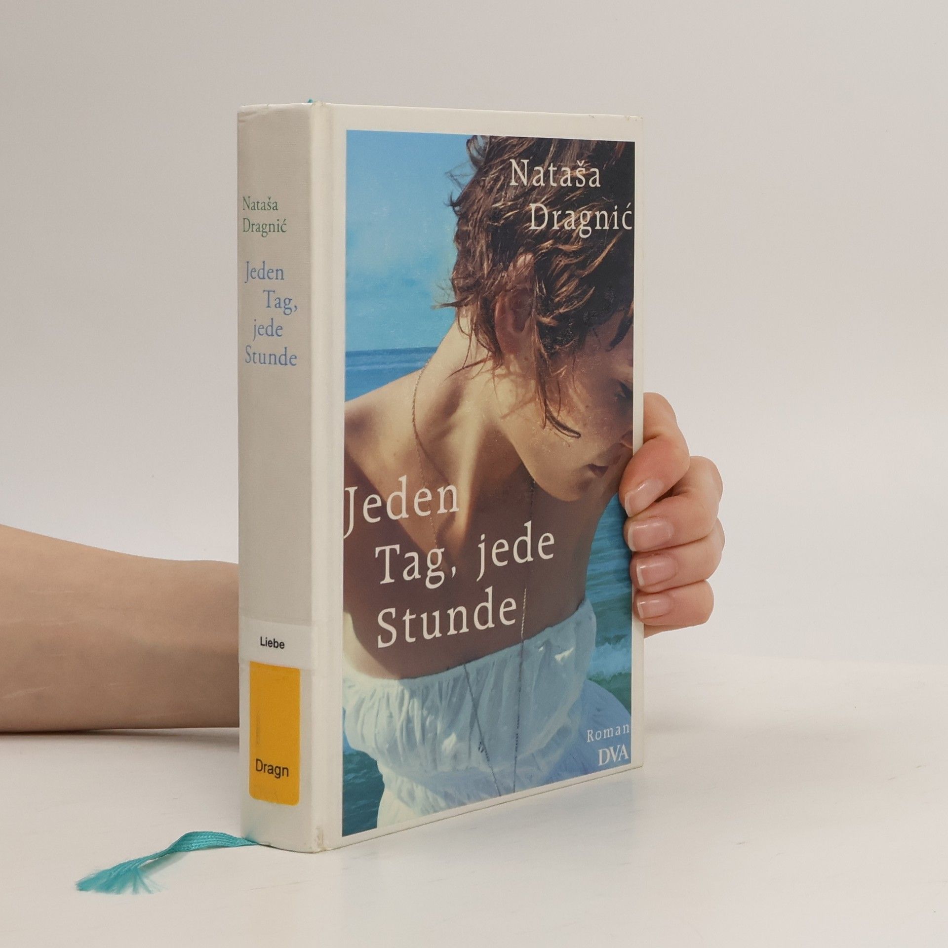 Nataša Dragnić Jeden Tag, jede Stunde