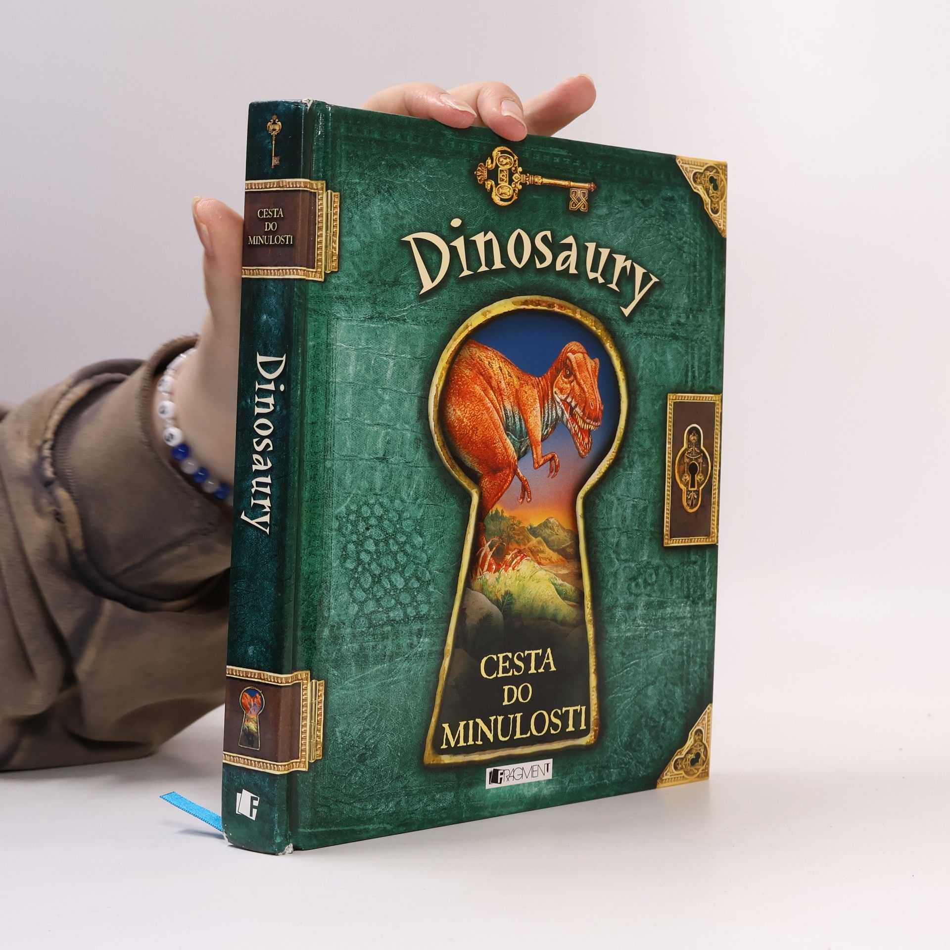 Nicholas Harris Dinosaury: Cesta do minulosti